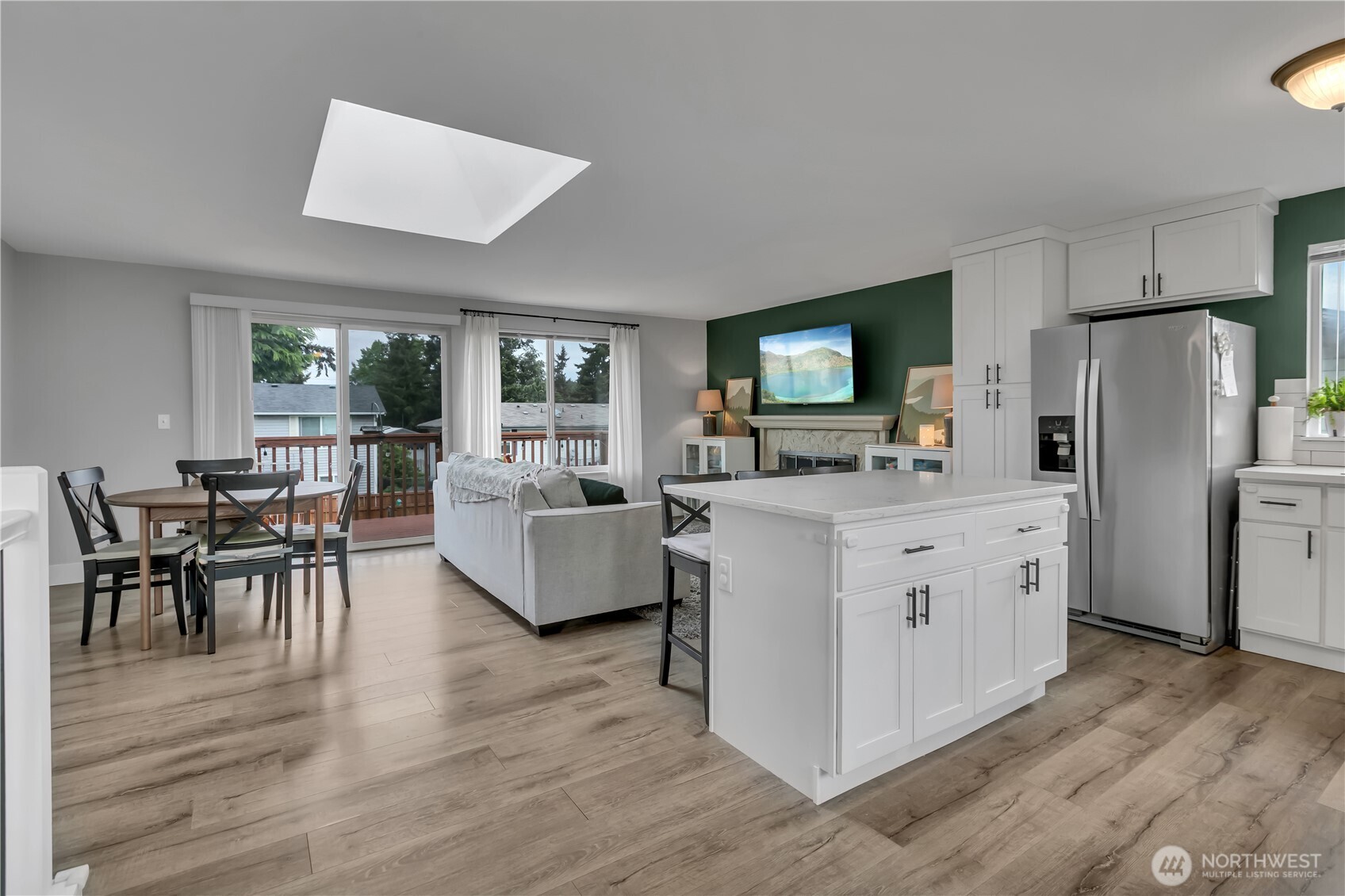 1939 E 66th Street , Tacoma, WA 98404