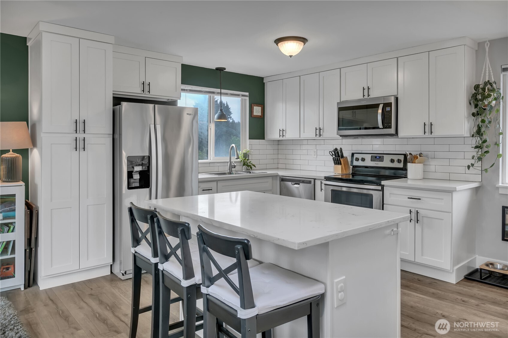 1939 E 66th Street , Tacoma, WA 98404