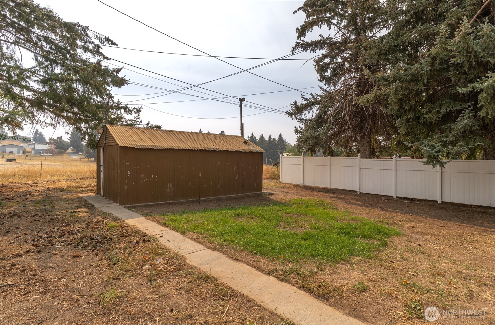800 E Locust Street , Waterville, WA 98858-5838