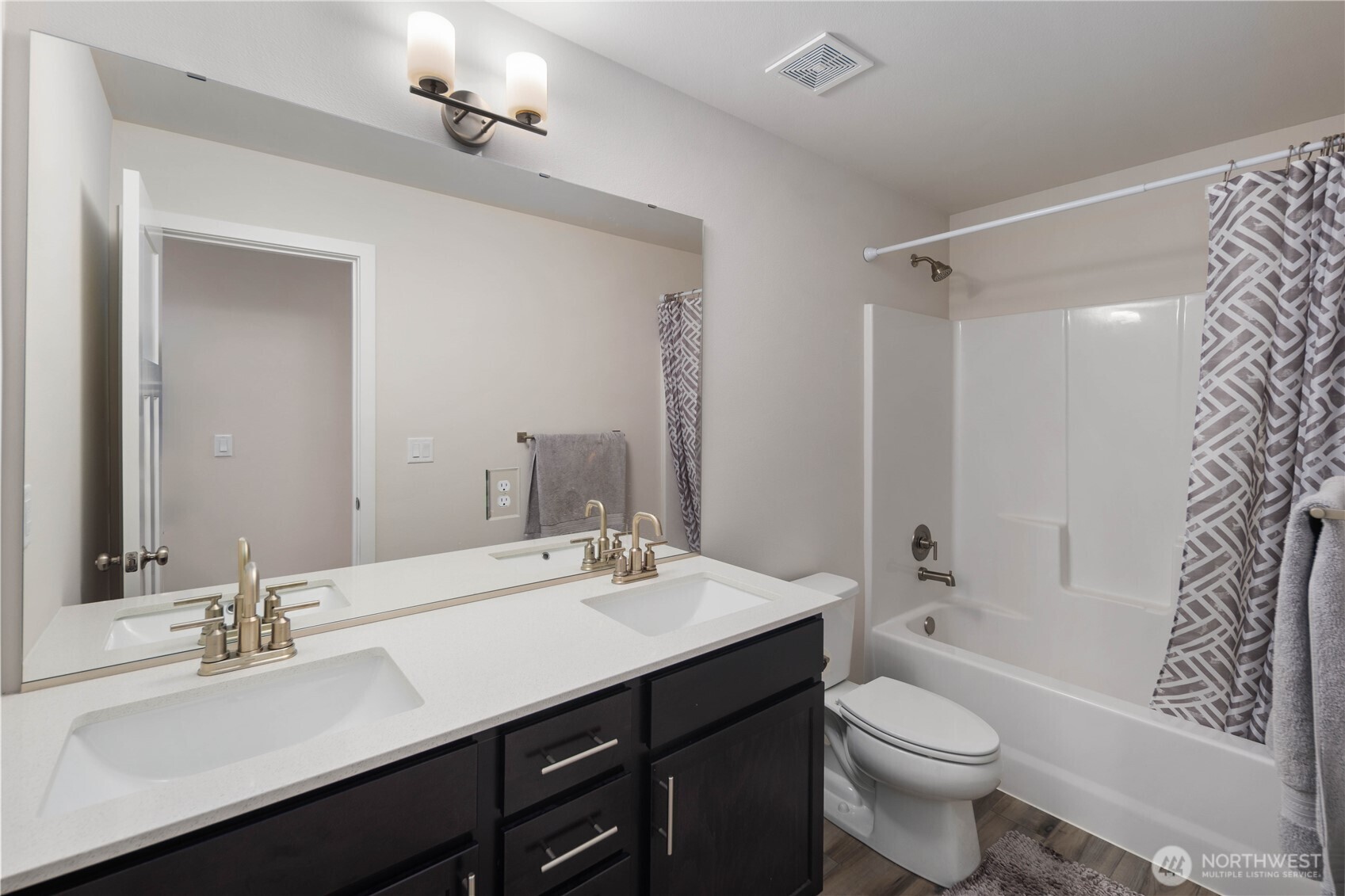 13426 183rd Street E, Puyallup, WA 98374