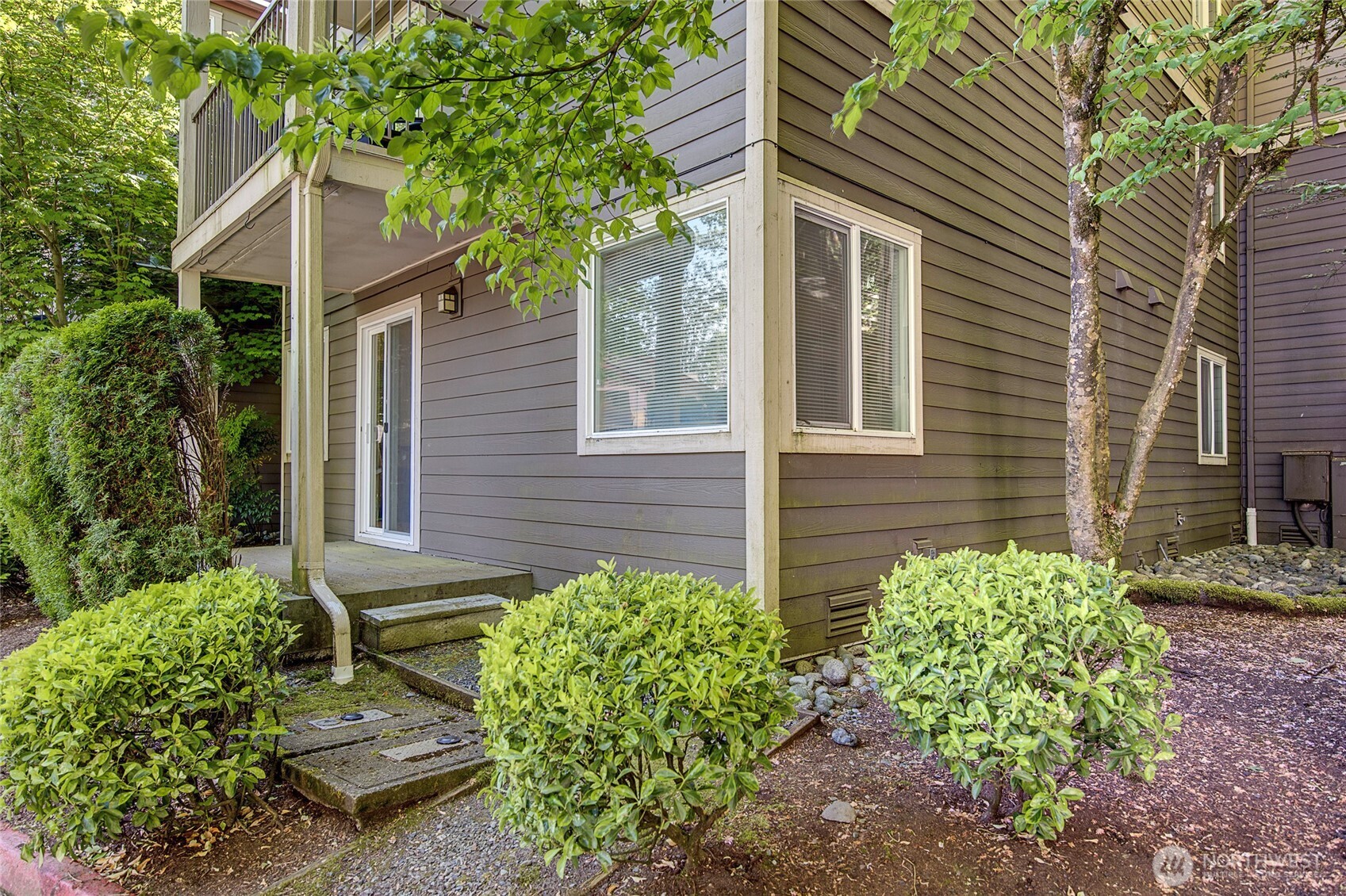 700 Front Street S #E102, Issaquah, WA 98027