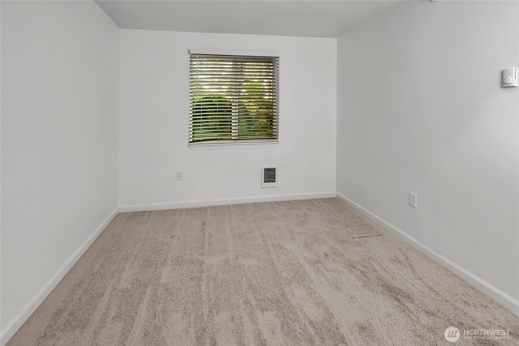 700 Front Street S #E102, Issaquah, WA 98027