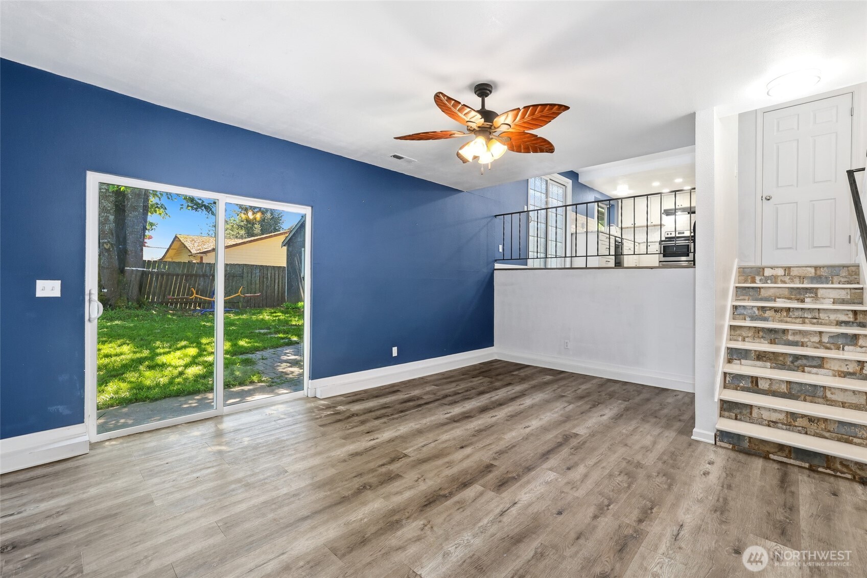21871 SE 267th Street , Maple Valley, WA 98038