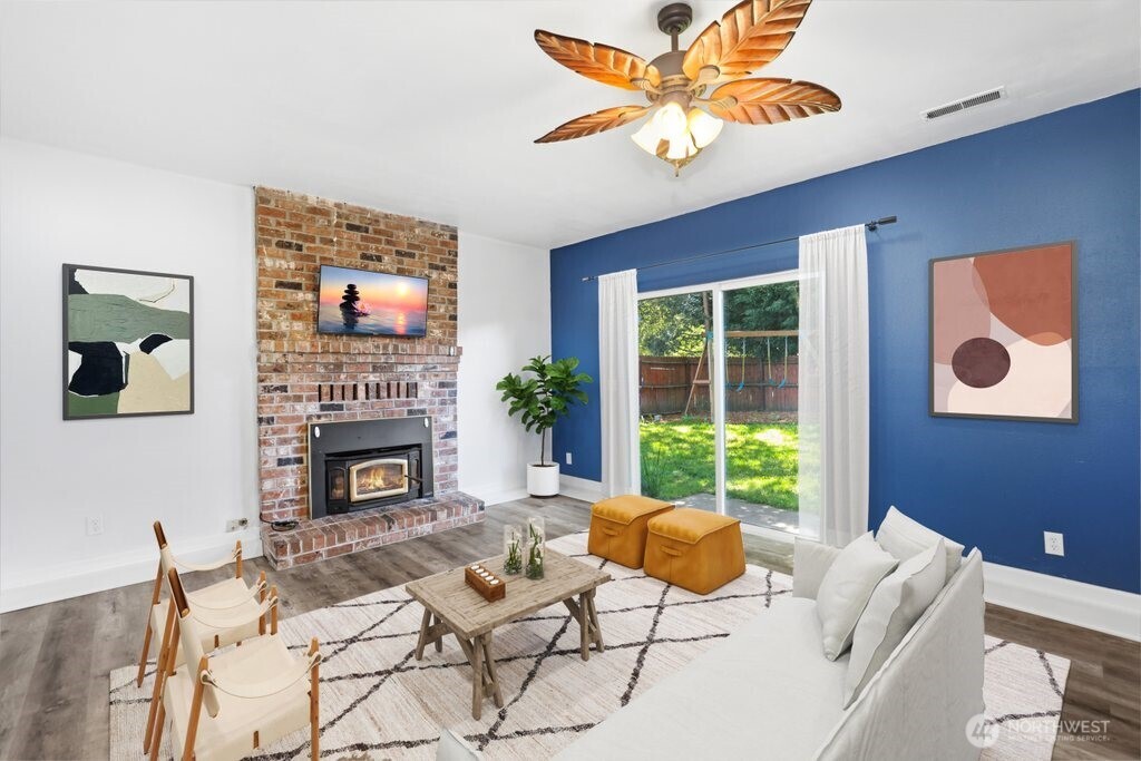 21871 SE 267th Street , Maple Valley, WA 98038