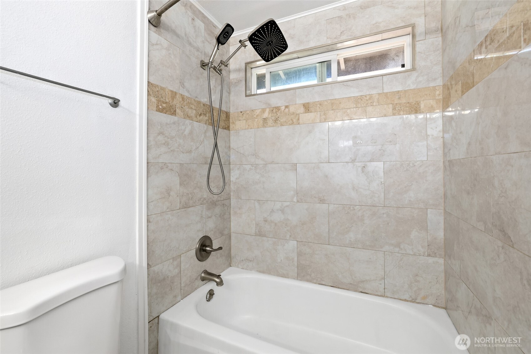 21871 SE 267th Street , Maple Valley, WA 98038