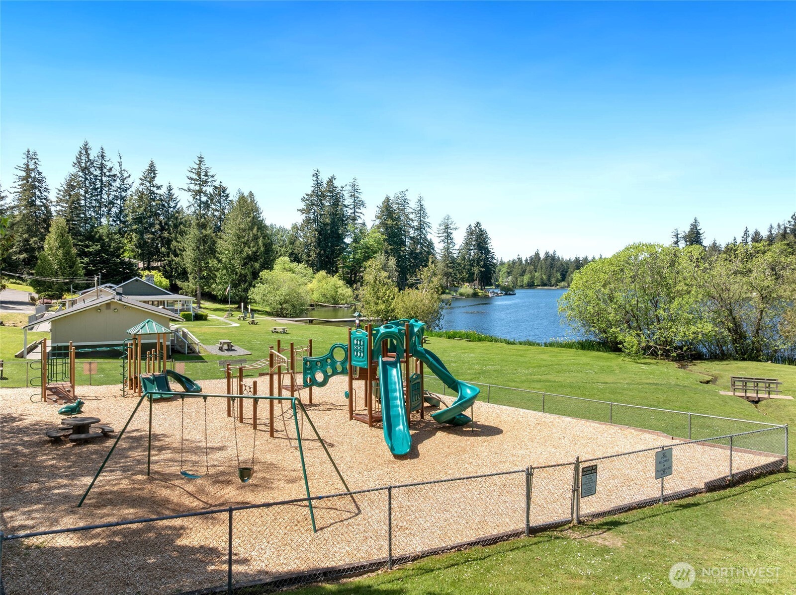 21871 SE 267th Street , Maple Valley, WA 98038