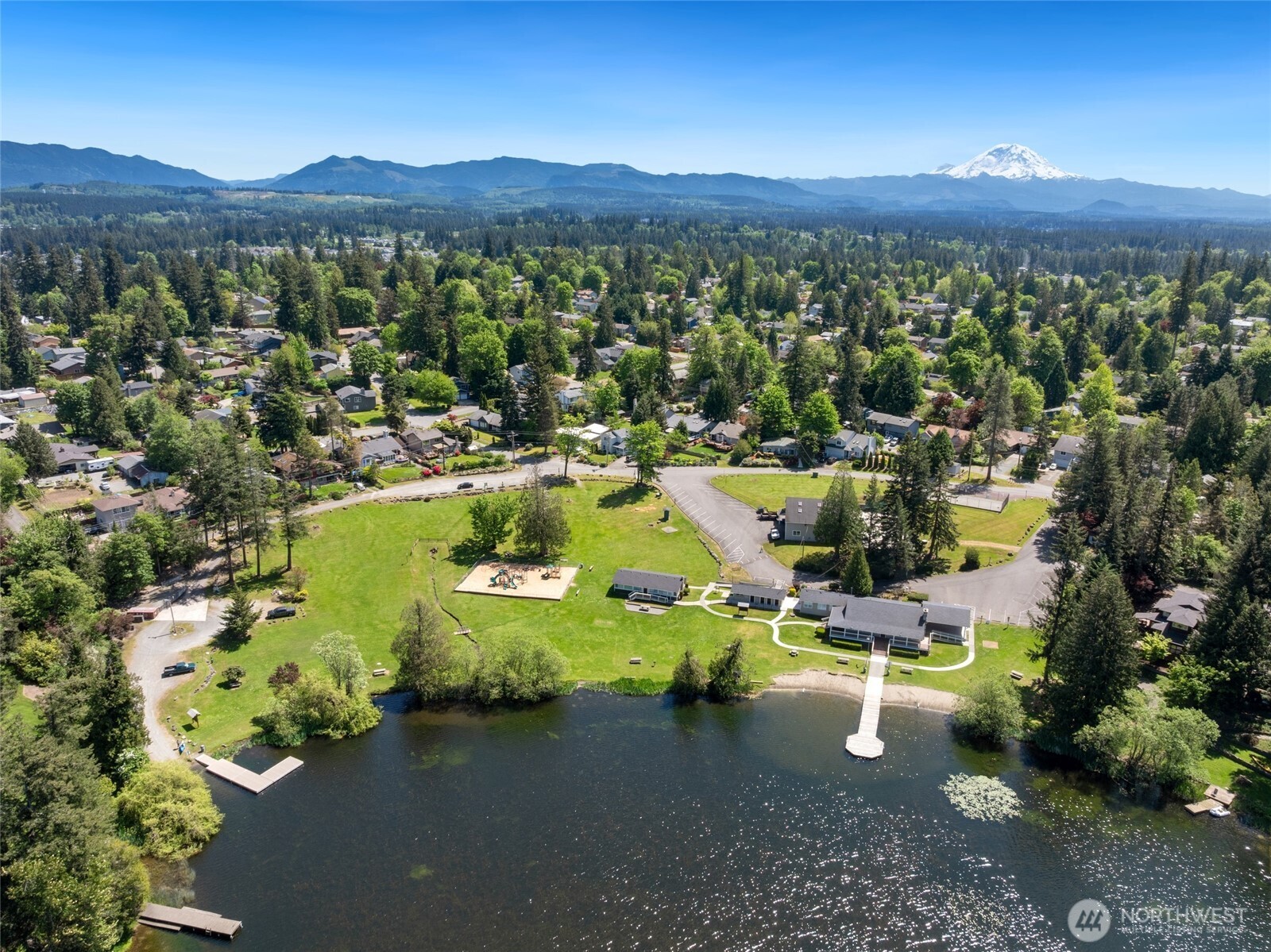 21871 SE 267th Street , Maple Valley, WA 98038