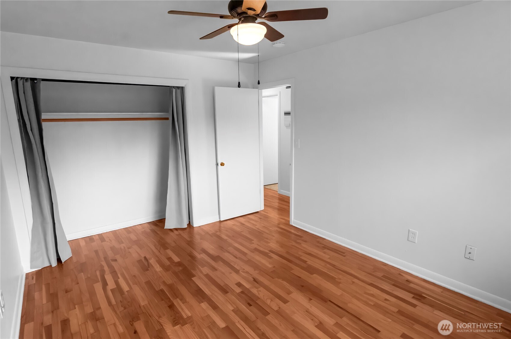 4518 S 9th Street , Tacoma, WA 98405