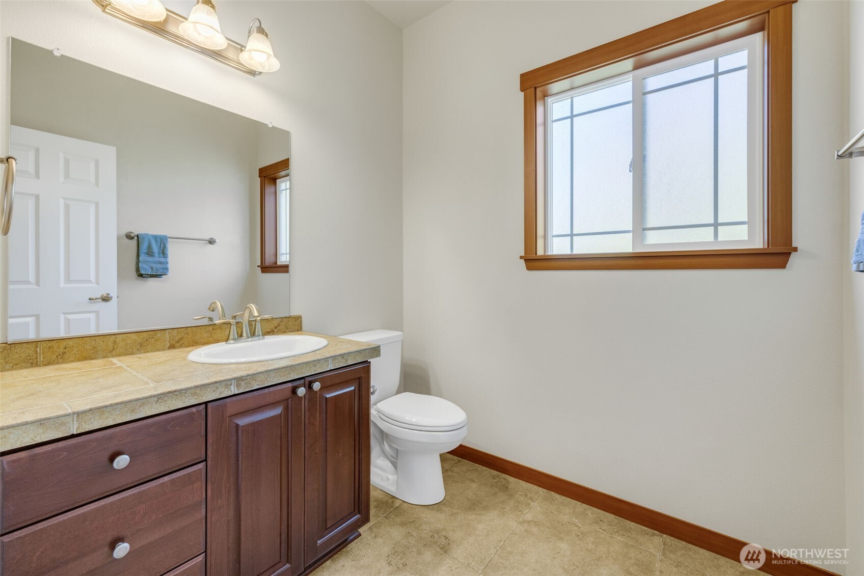 17127 Lakepoint Drive SE, Yelm, WA 98597