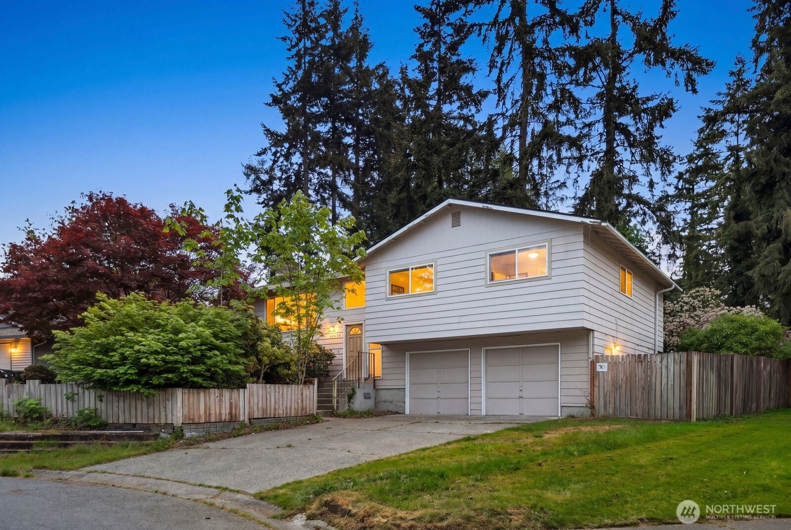21627 9th Place W, Bothell, WA 98021