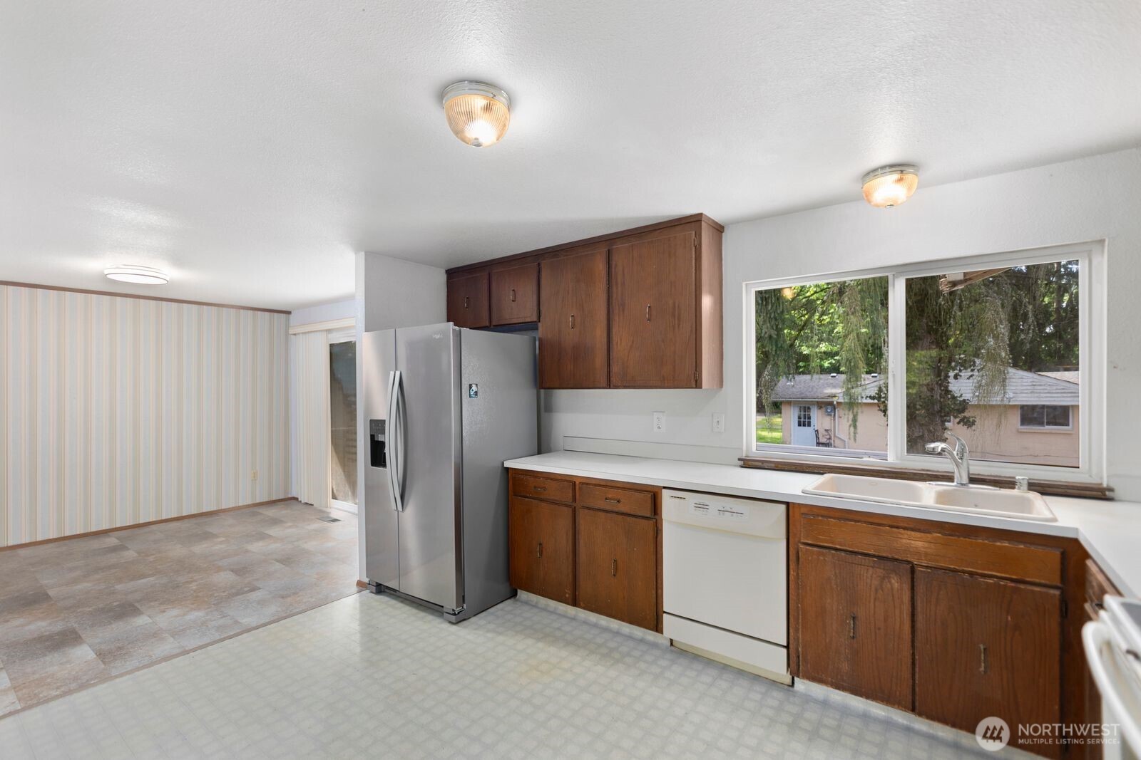 21627 9th Place W, Bothell, WA 98021