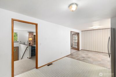 21627 9th Place W, Bothell, WA 98021 - Photo 15