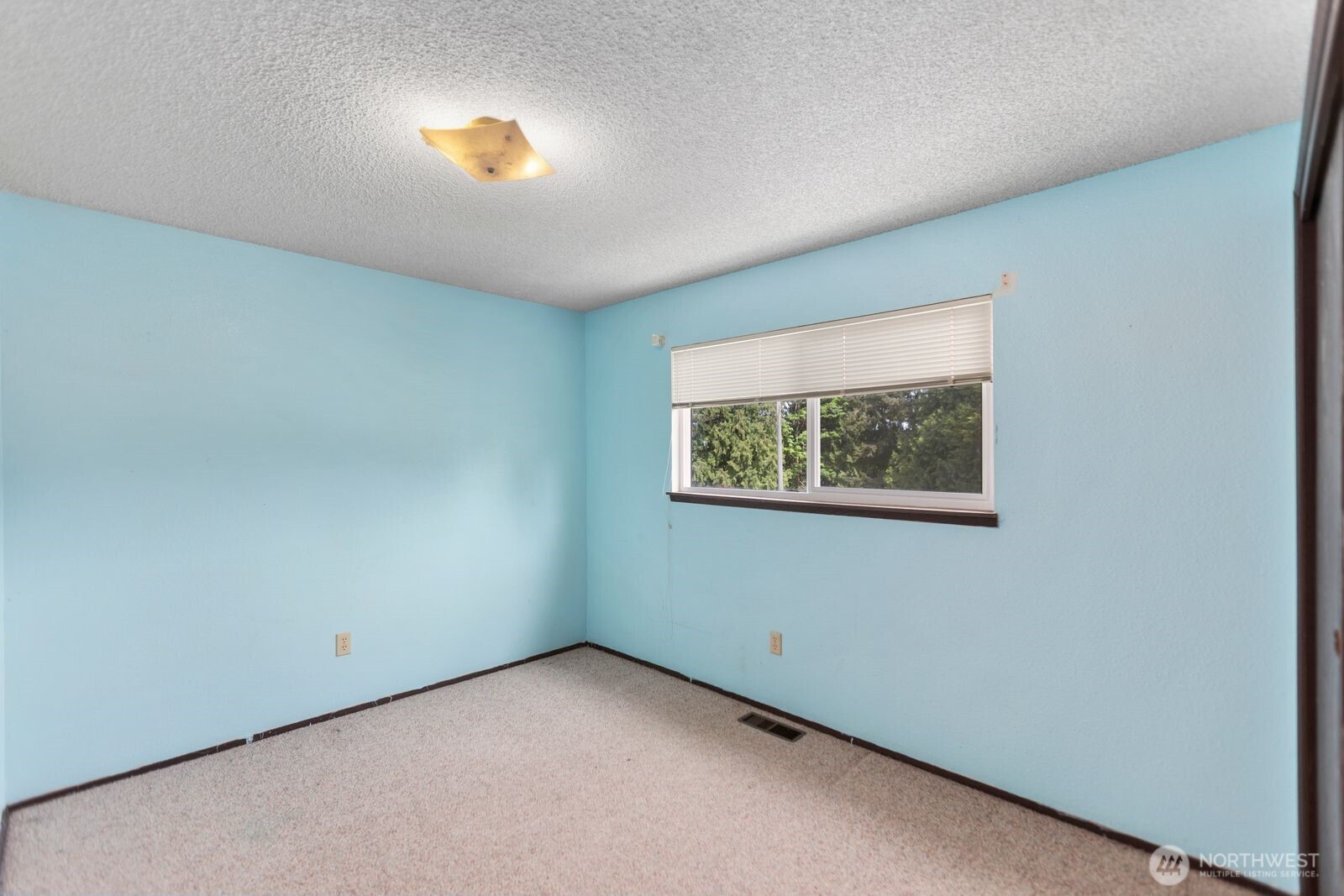 21627 9th Place W, Bothell, WA 98021