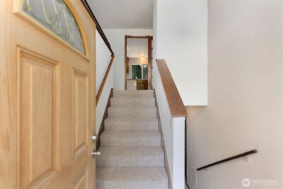 21627 9th Place W, Bothell, WA 98021 - Photo 2