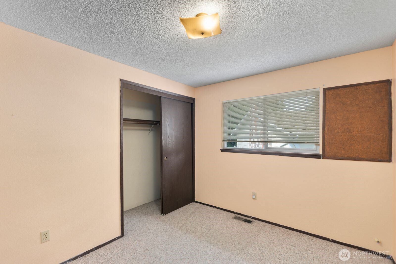 21627 9th Place W, Bothell, WA 98021