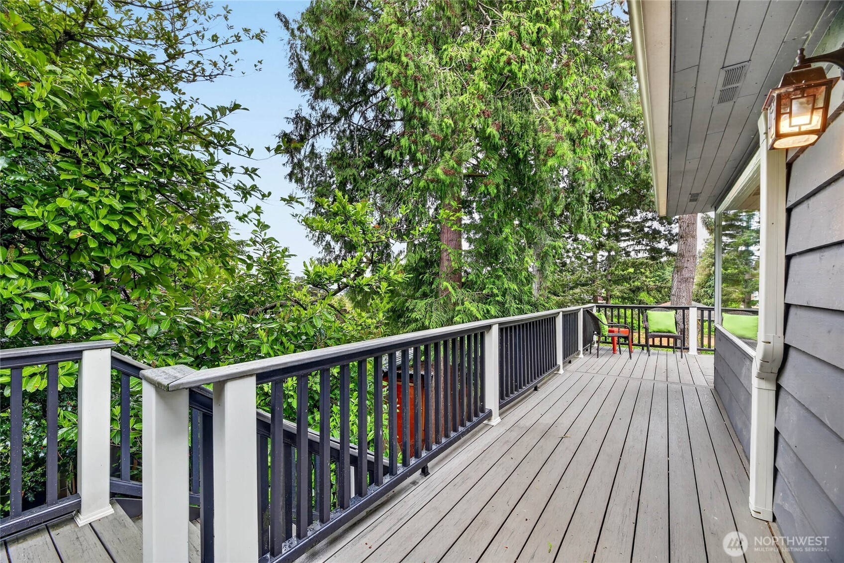 4515 SW Genesee Street , Seattle, WA 98116