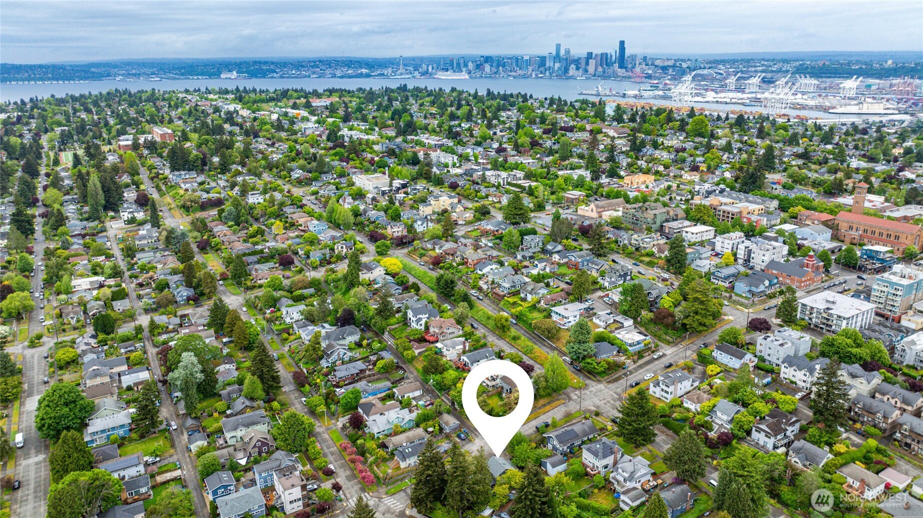 4515 SW Genesee Street , Seattle, WA 98116