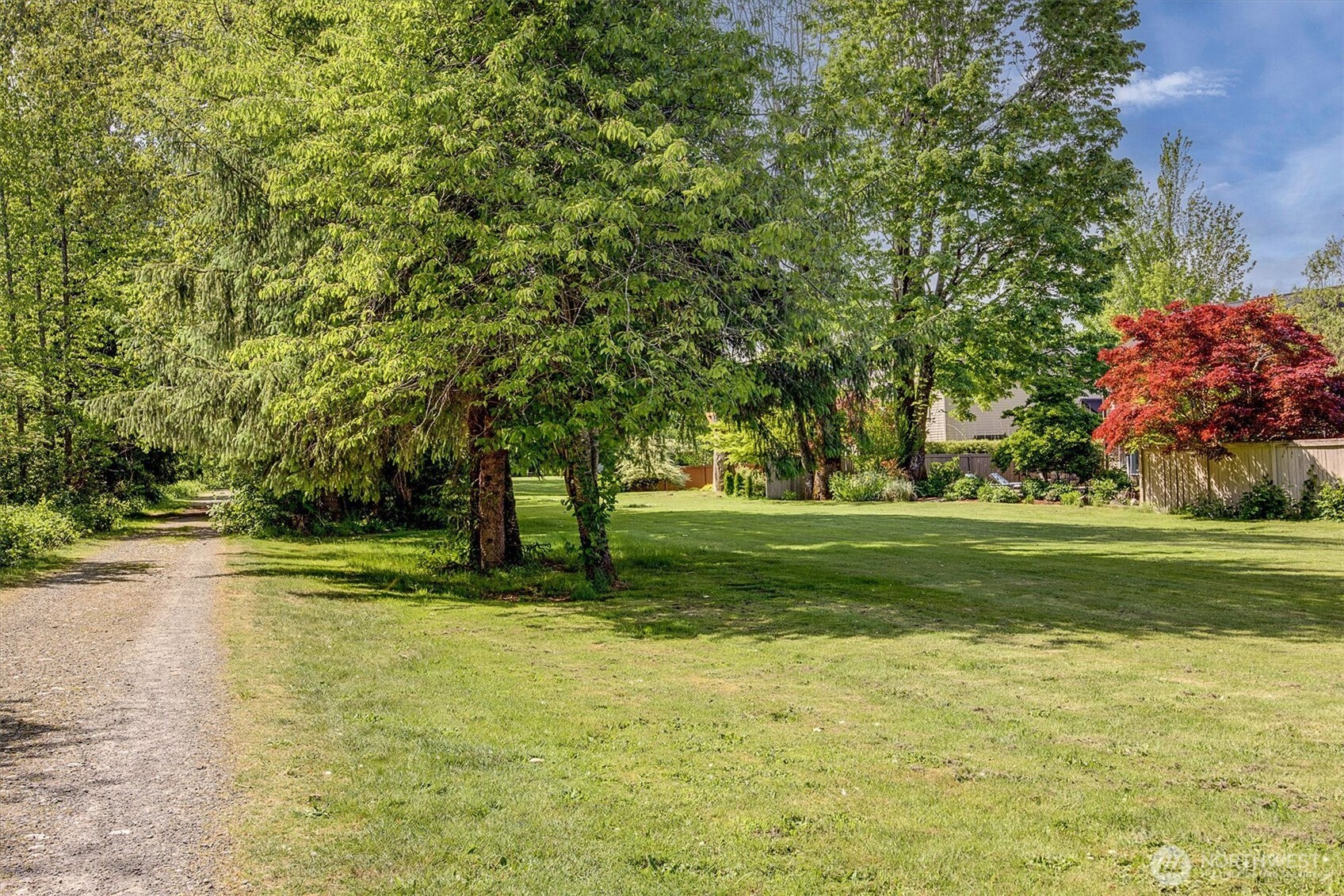 225 SE 10th Circle , North Bend, WA 98045