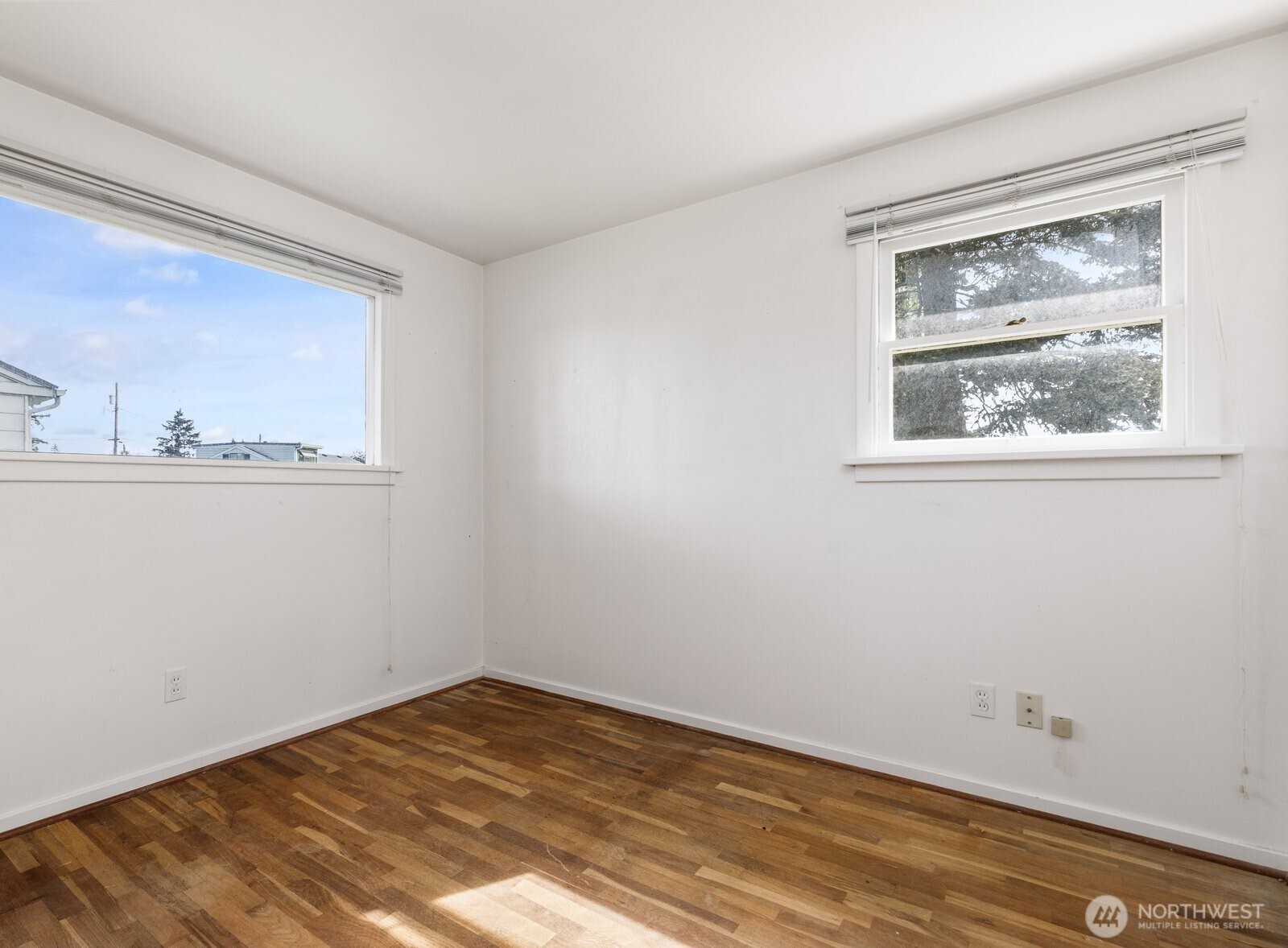 164 NE Ernst , Oak Harbor, WA 98277