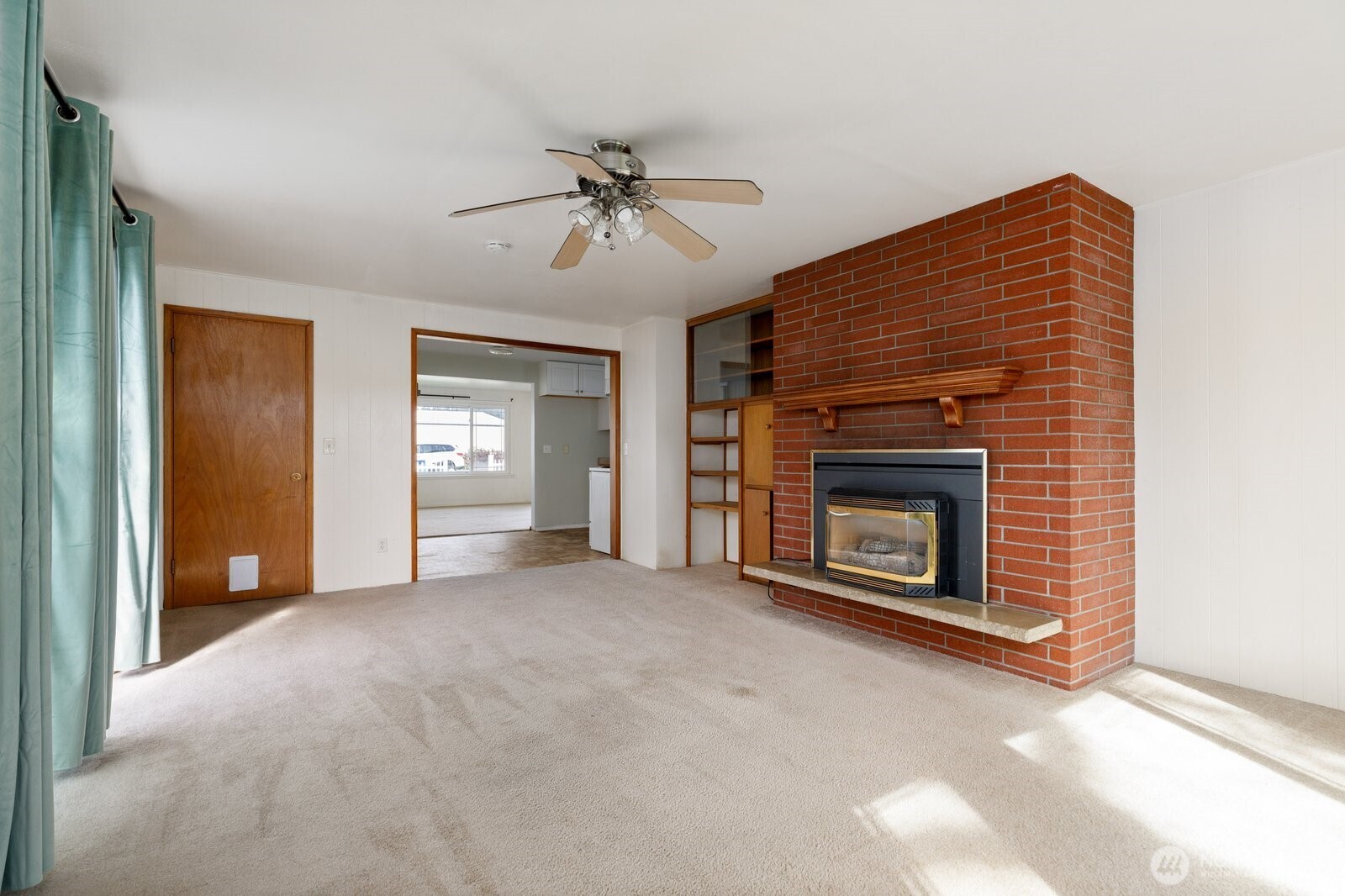 164 NE Ernst , Oak Harbor, WA 98277