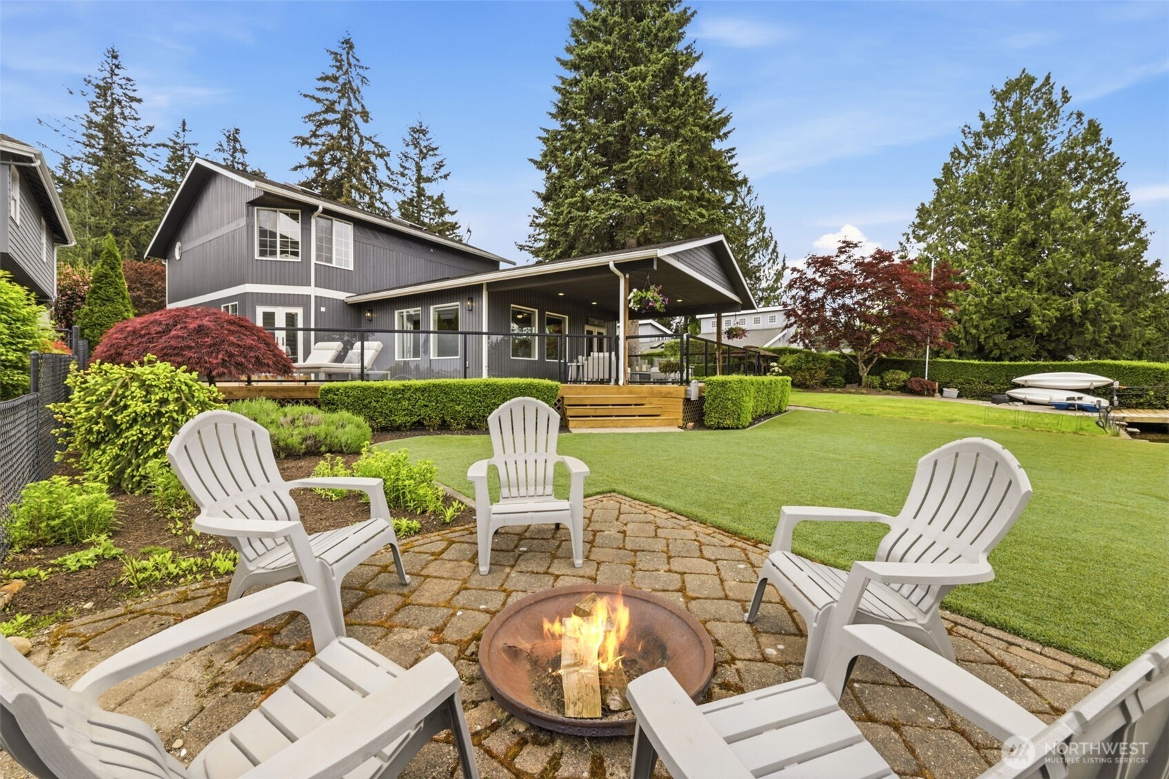 29250 218th Place SE, Black Diamond, WA 98010