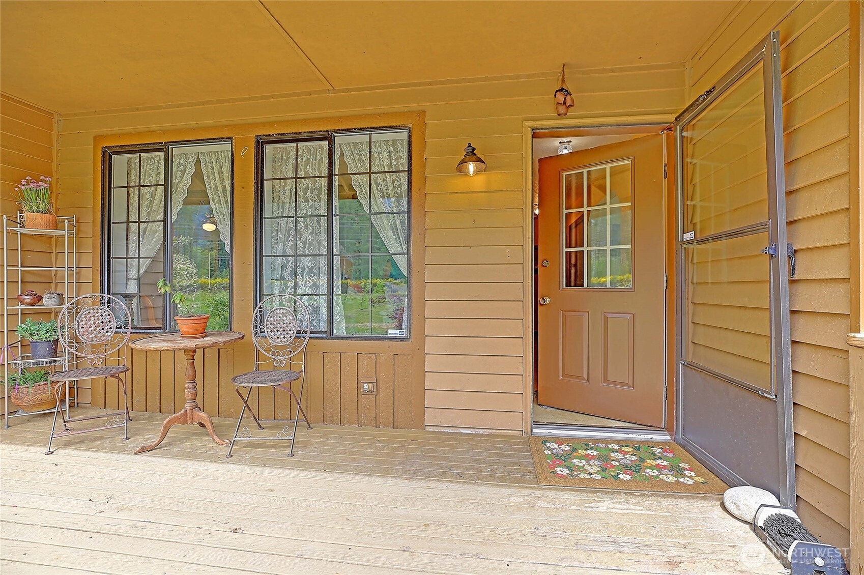 30520 379th Avenue NE, Arlington, WA 98223-9281