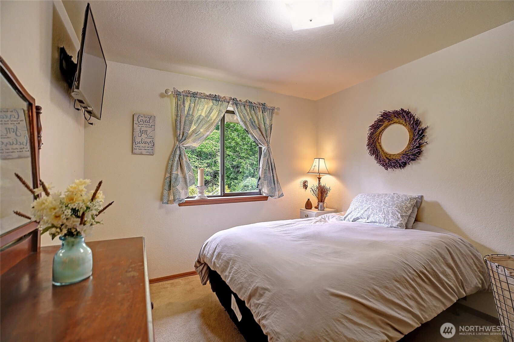 30520 379th Avenue NE, Arlington, WA 98223-9281