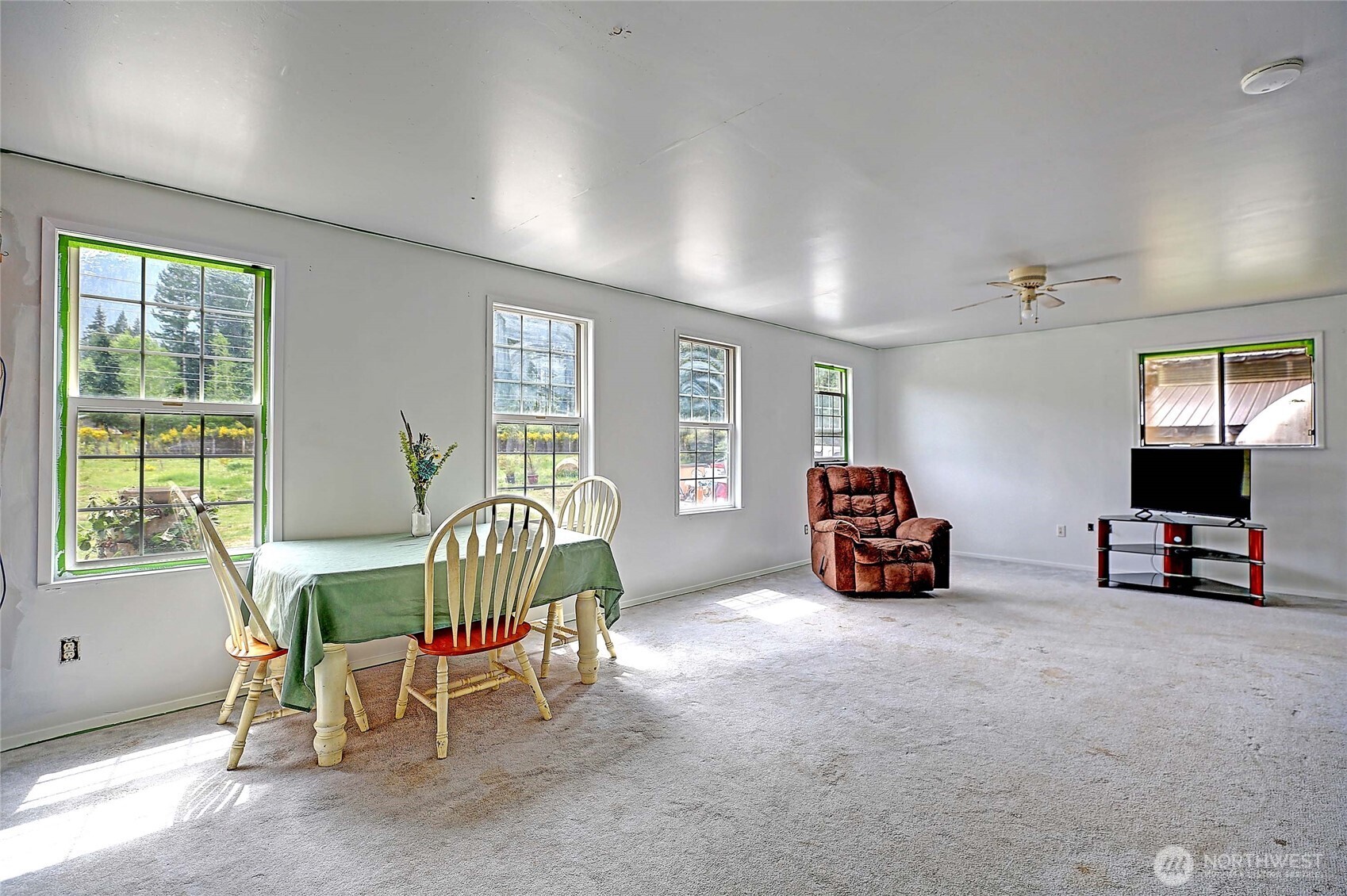 30520 379th Avenue NE, Arlington, WA 98223-9281