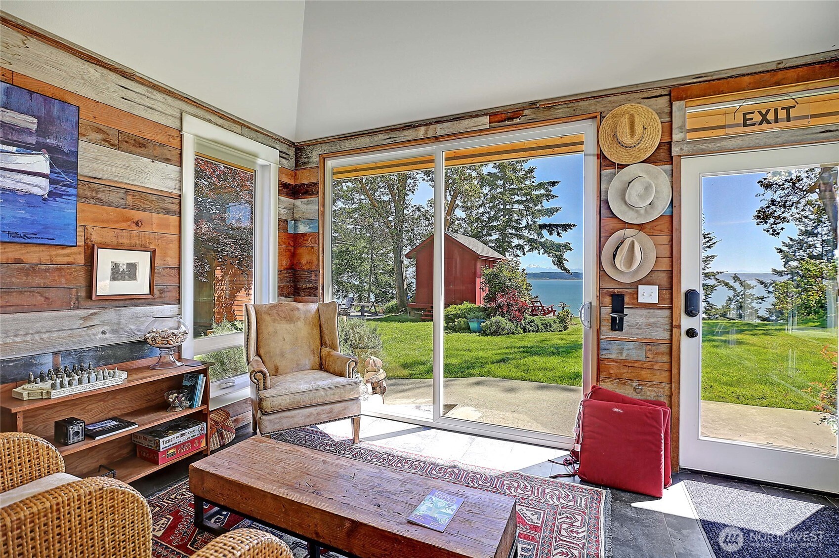 620 Moe Road , Camano Island, WA 98282