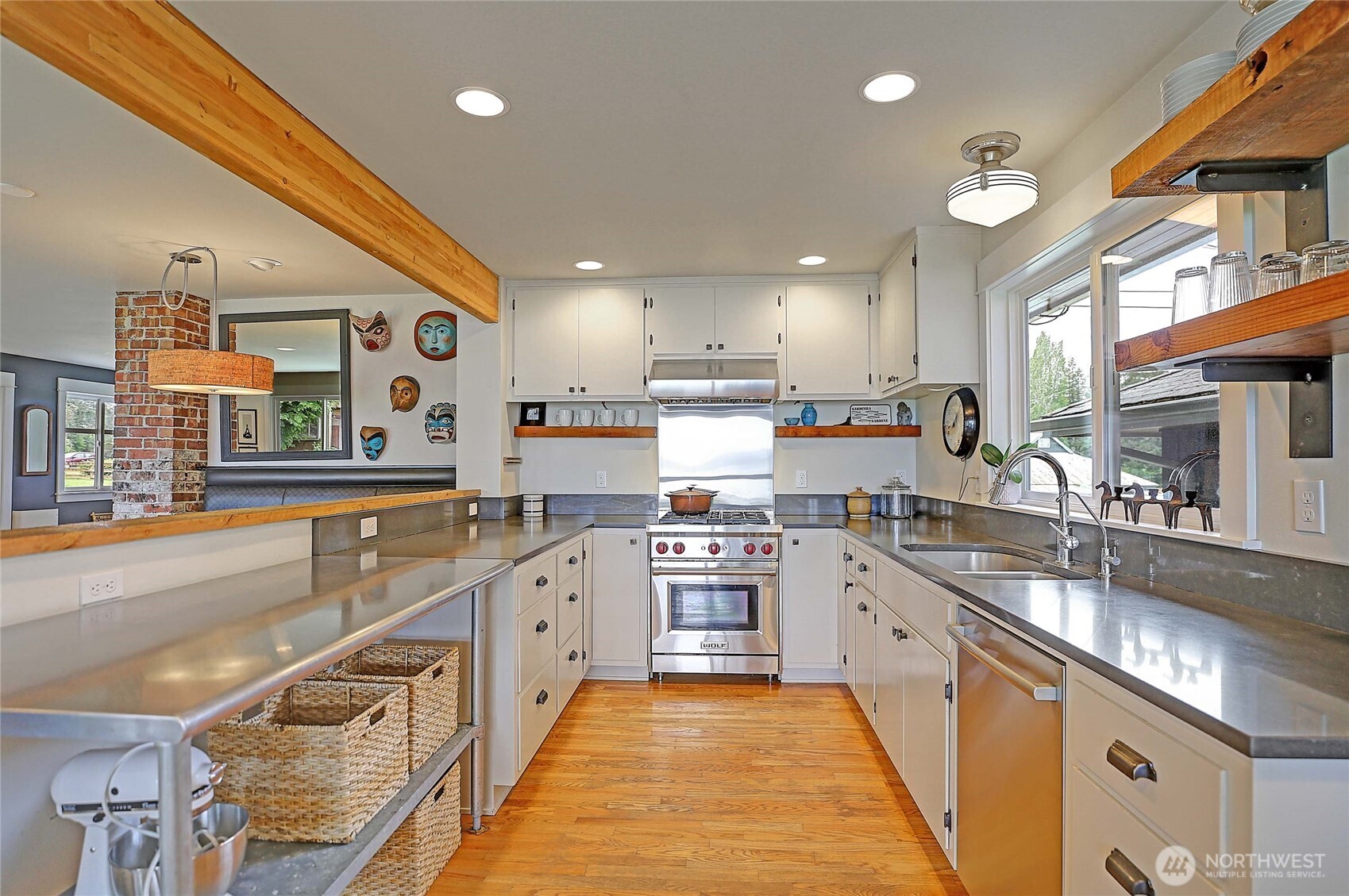 620 Moe Road , Camano Island, WA 98282