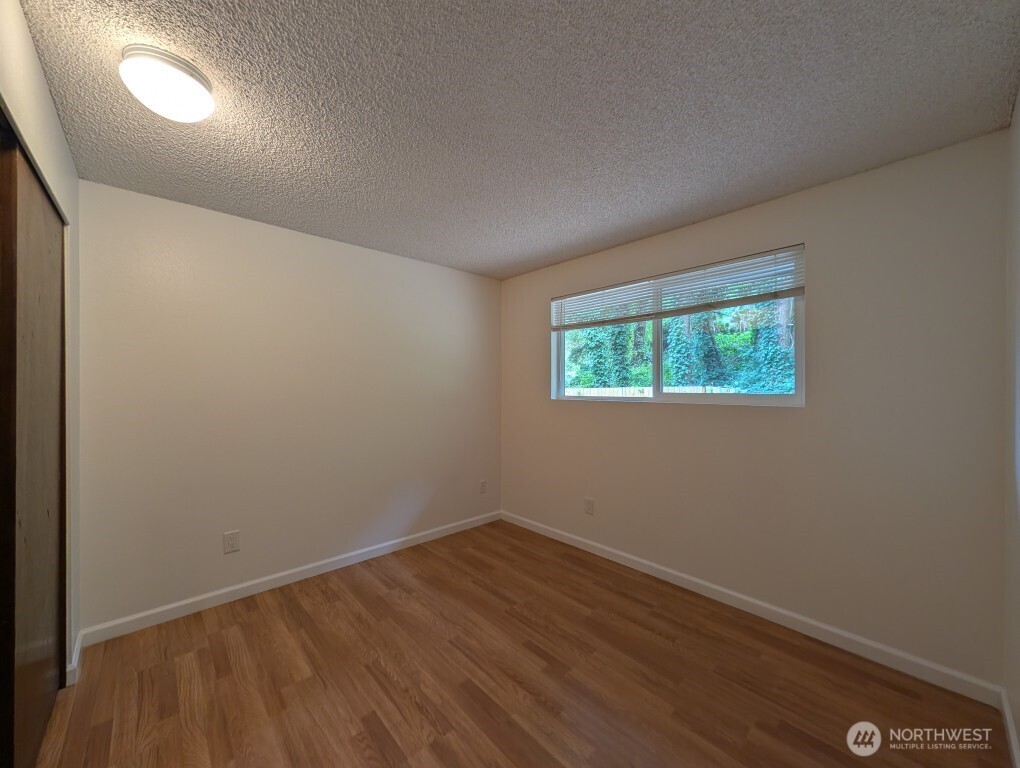 18249 24th Avenue NE, Shoreline, WA 98155