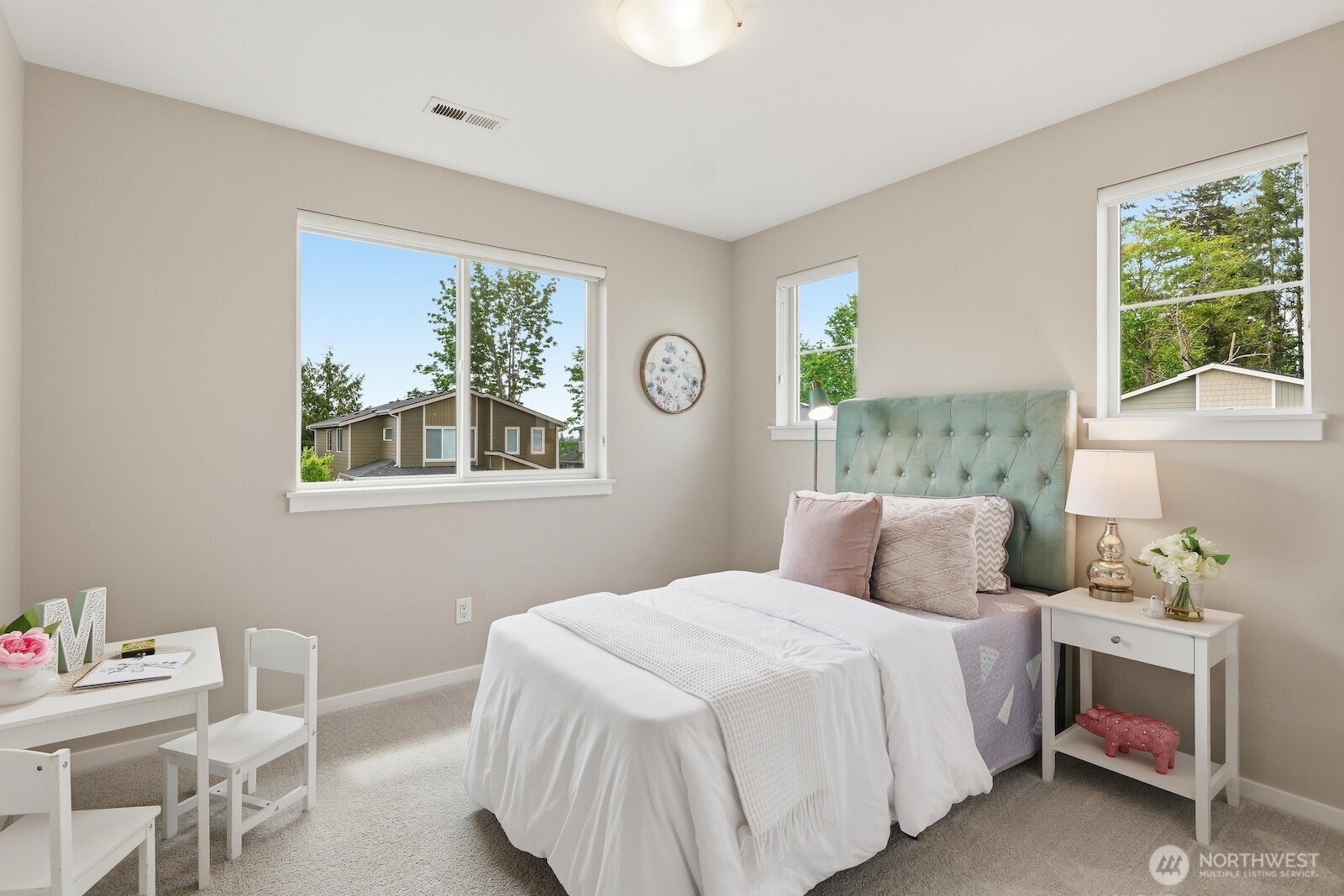 18216 137th Place SE, Renton, WA 98058