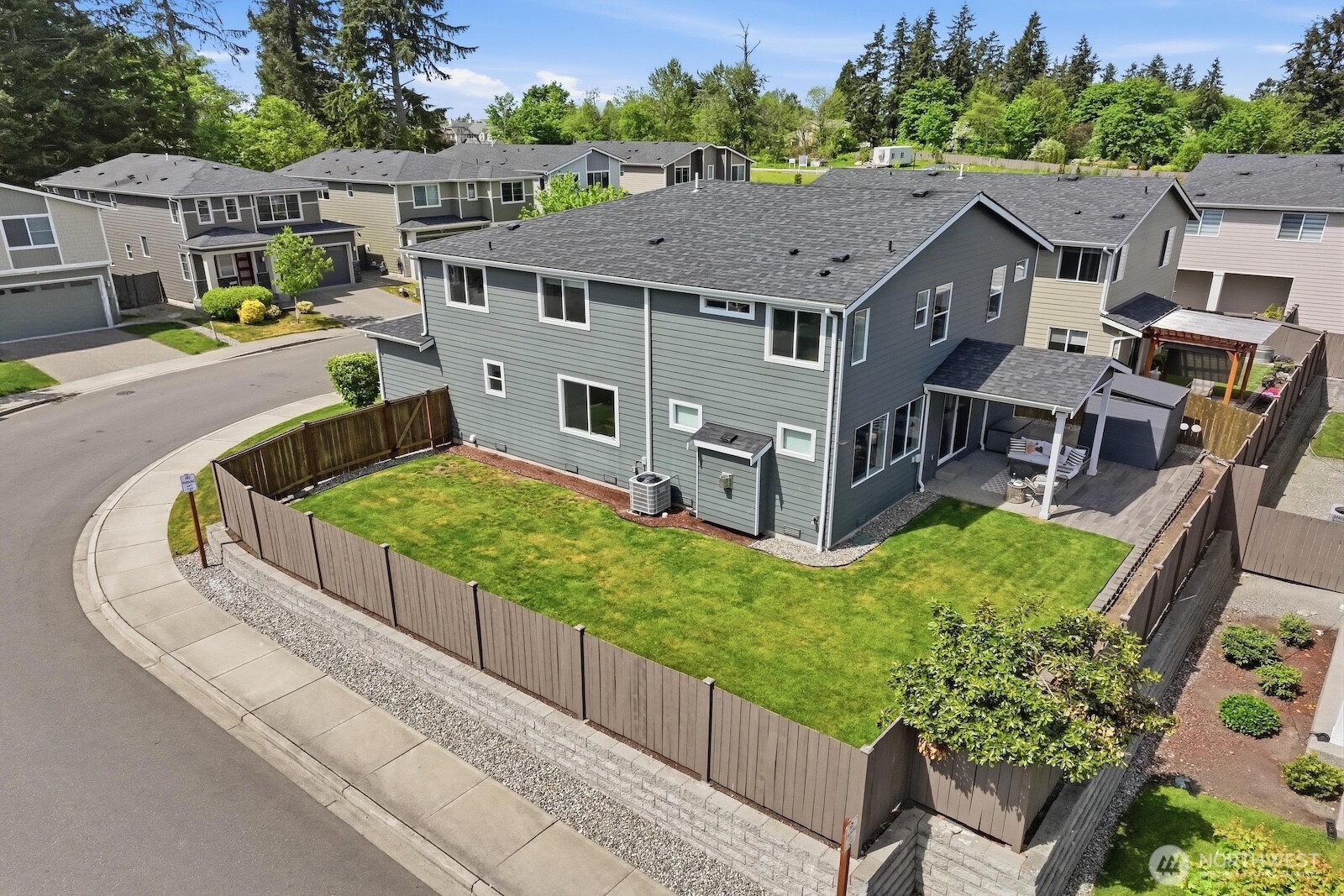 18216 137th Place SE, Renton, WA 98058