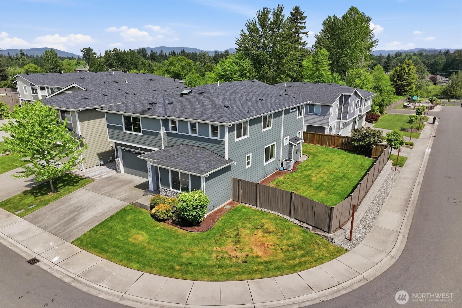 18216 137th Place SE, Renton, WA 98058