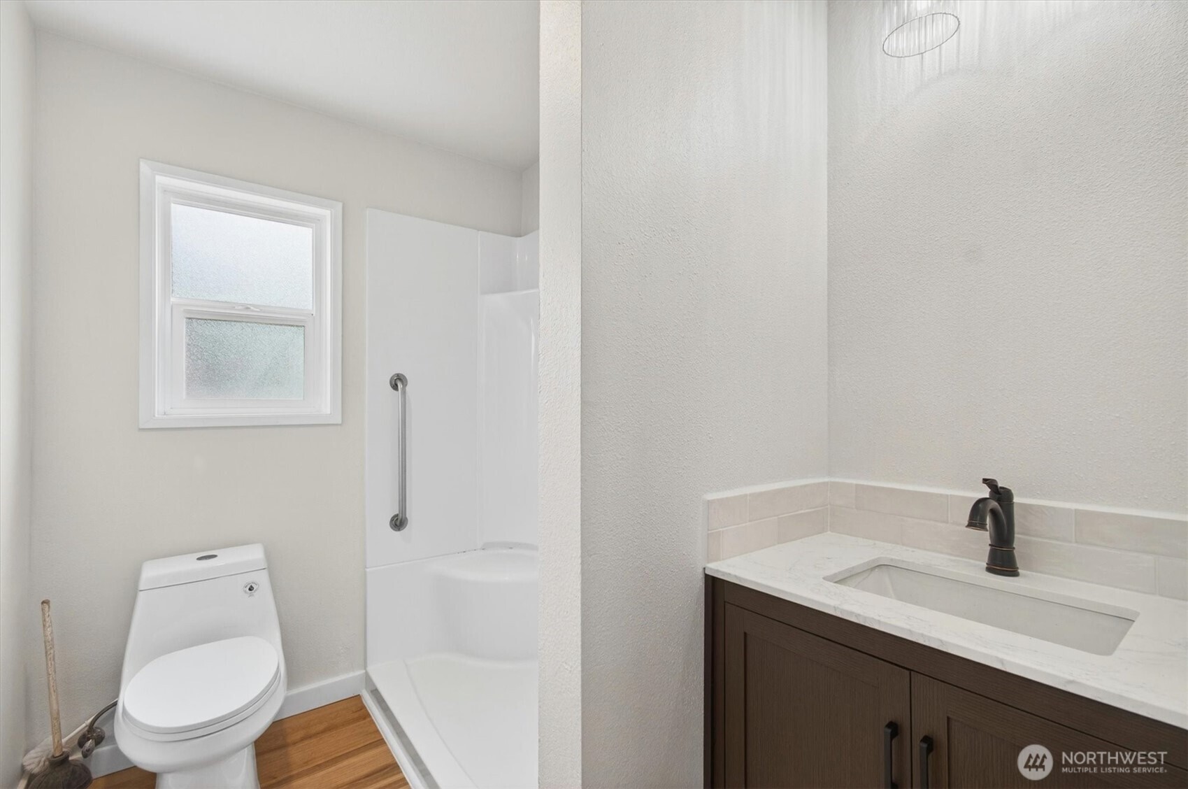 3 Pacific Place , Longview, WA 98632