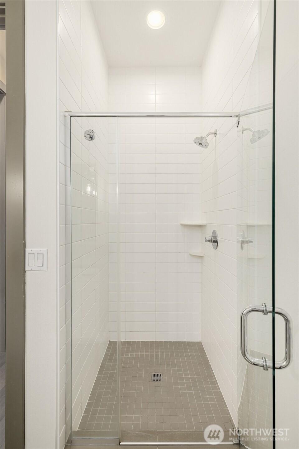 12160 173rd Place NE, Redmond, WA 98052