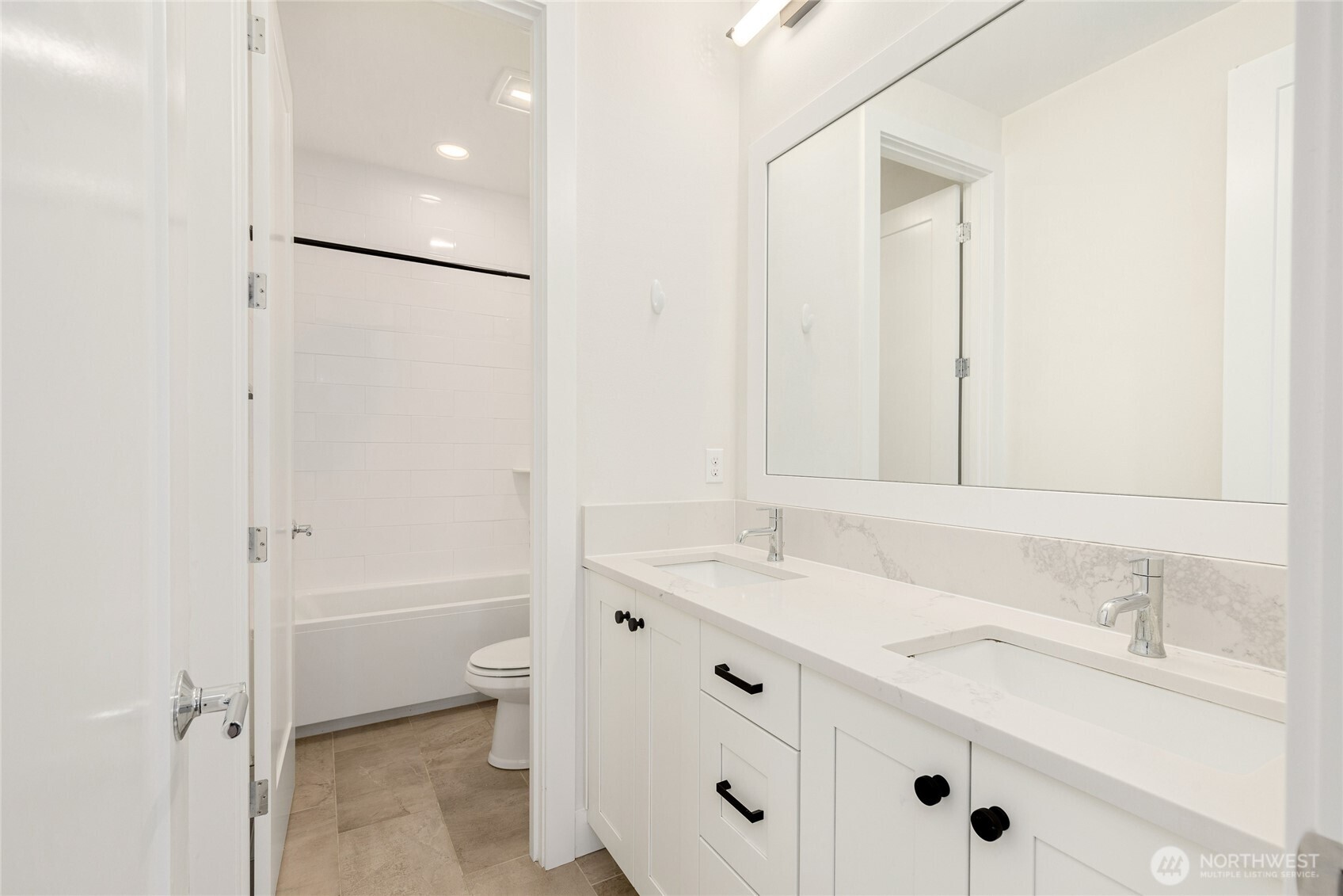 12160 173rd Place NE, Redmond, WA 98052