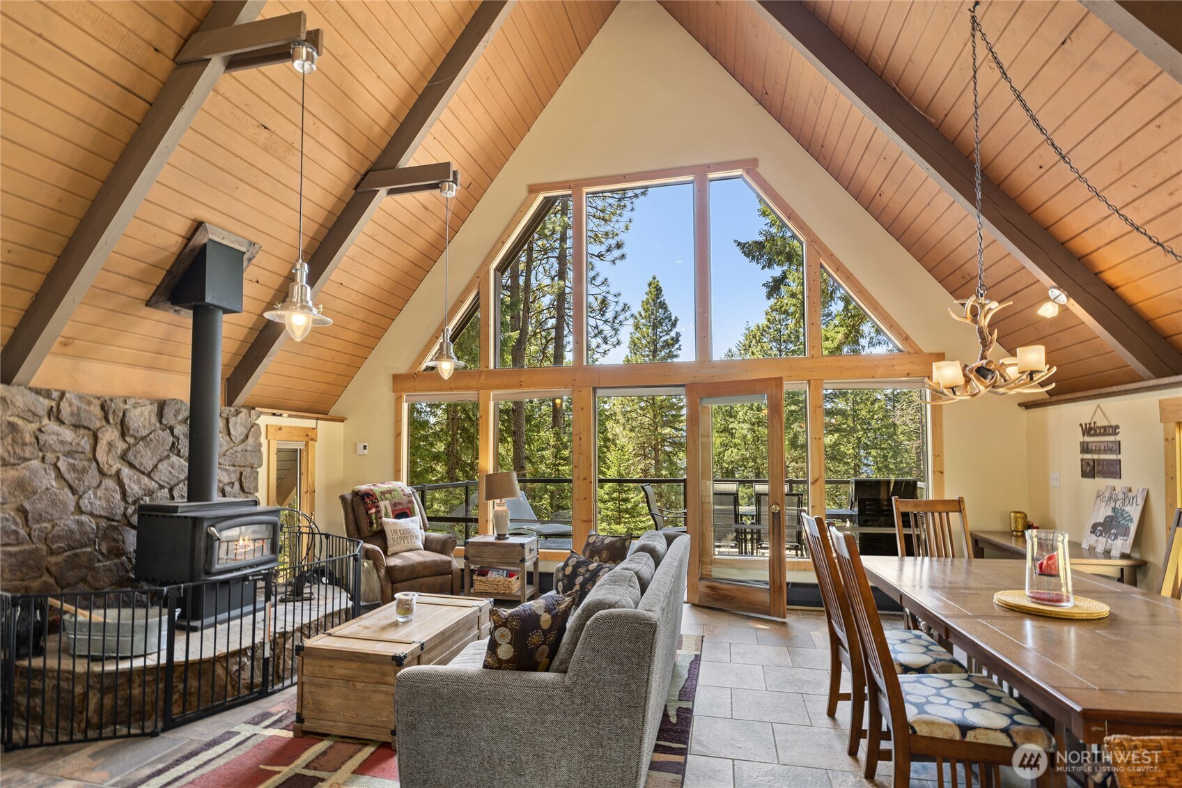 151 Sandstone Drive , Ronald, WA 98940