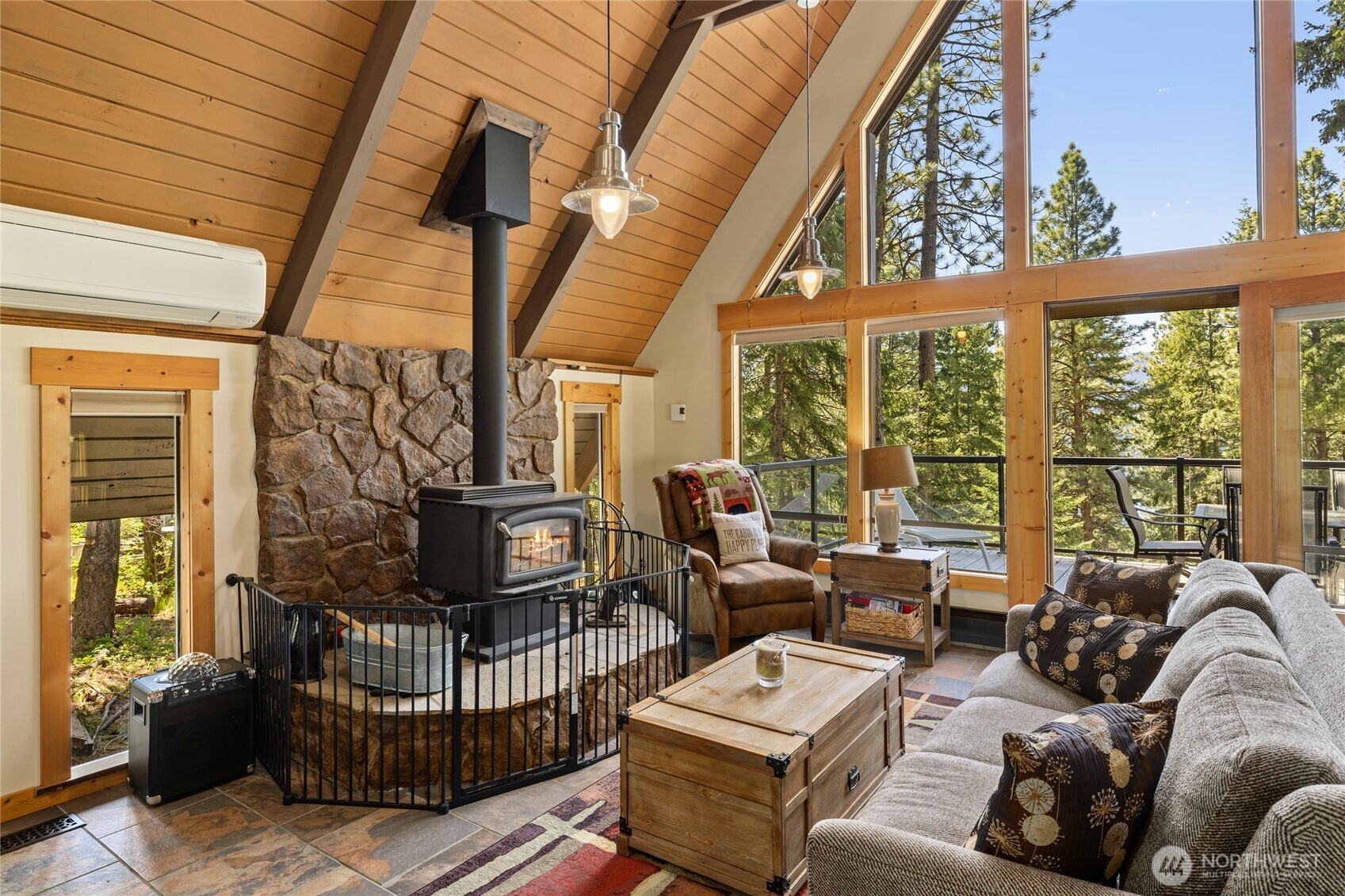 151 Sandstone Drive , Ronald, WA 98940