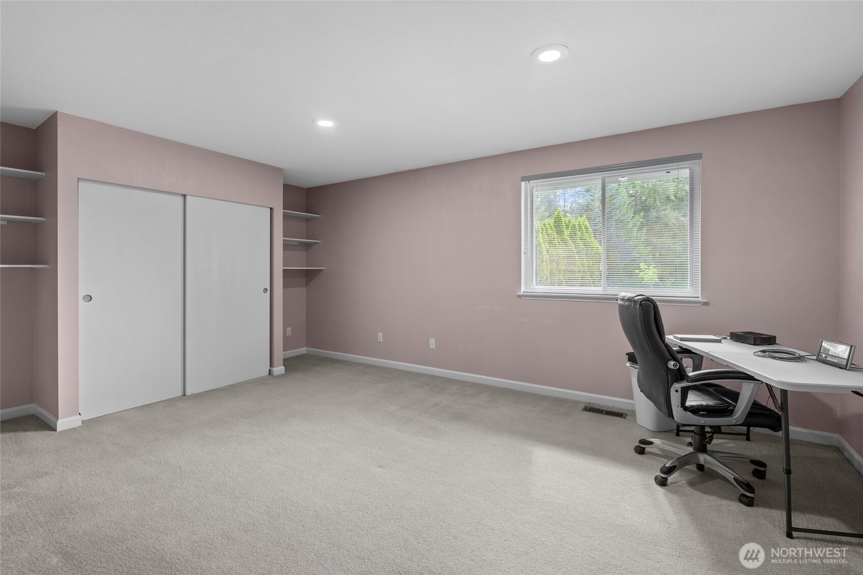 1012 Narnia Lane NW, Olympia, WA 98502
