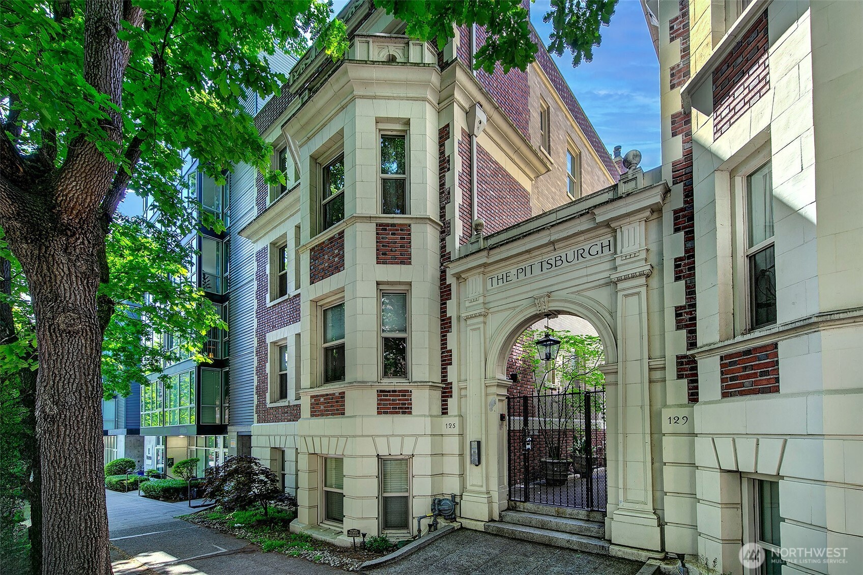 125 Warren Avenue N #J, Seattle, WA 98109