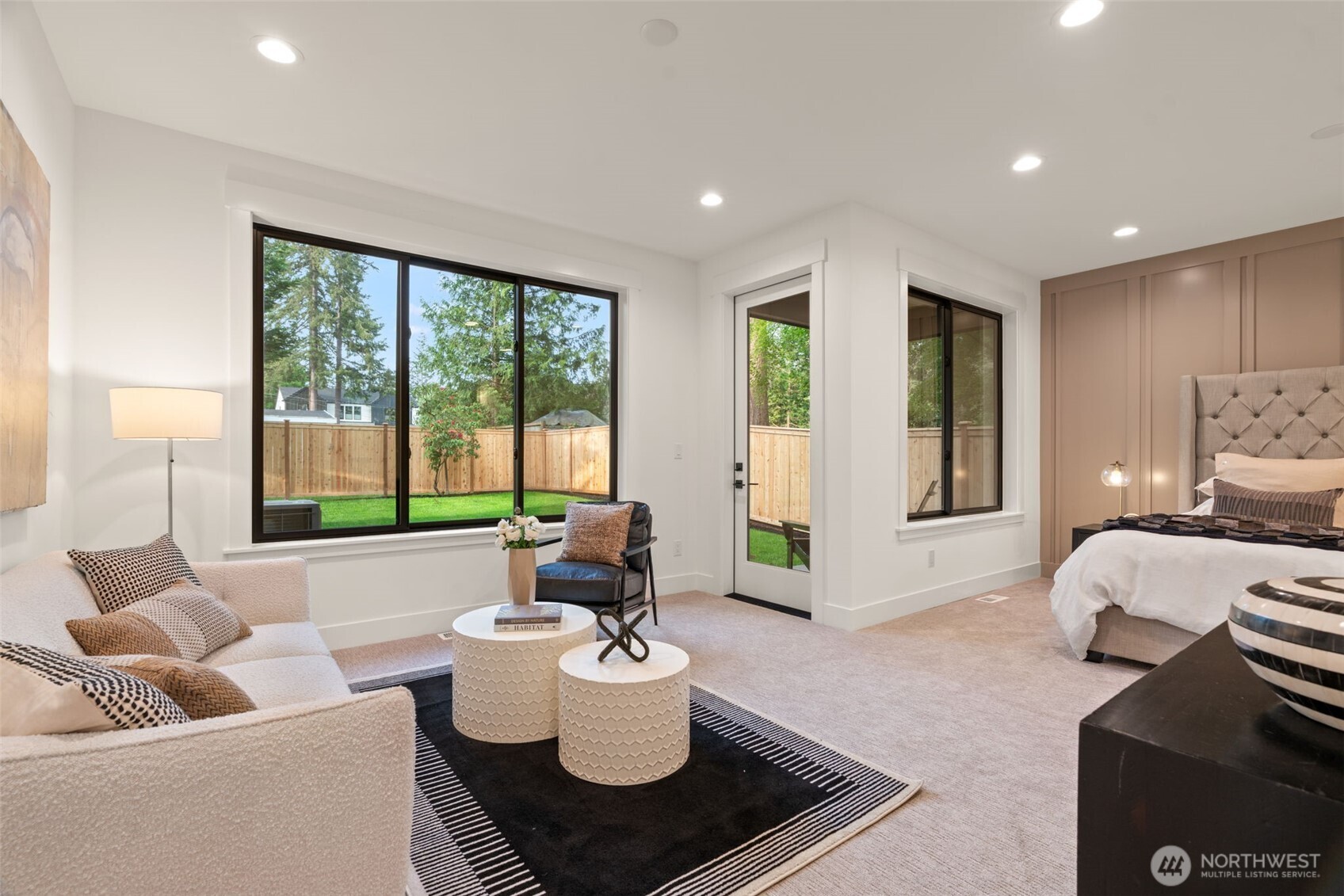 15327 SE 22nd Street , Bellevue, WA 98008