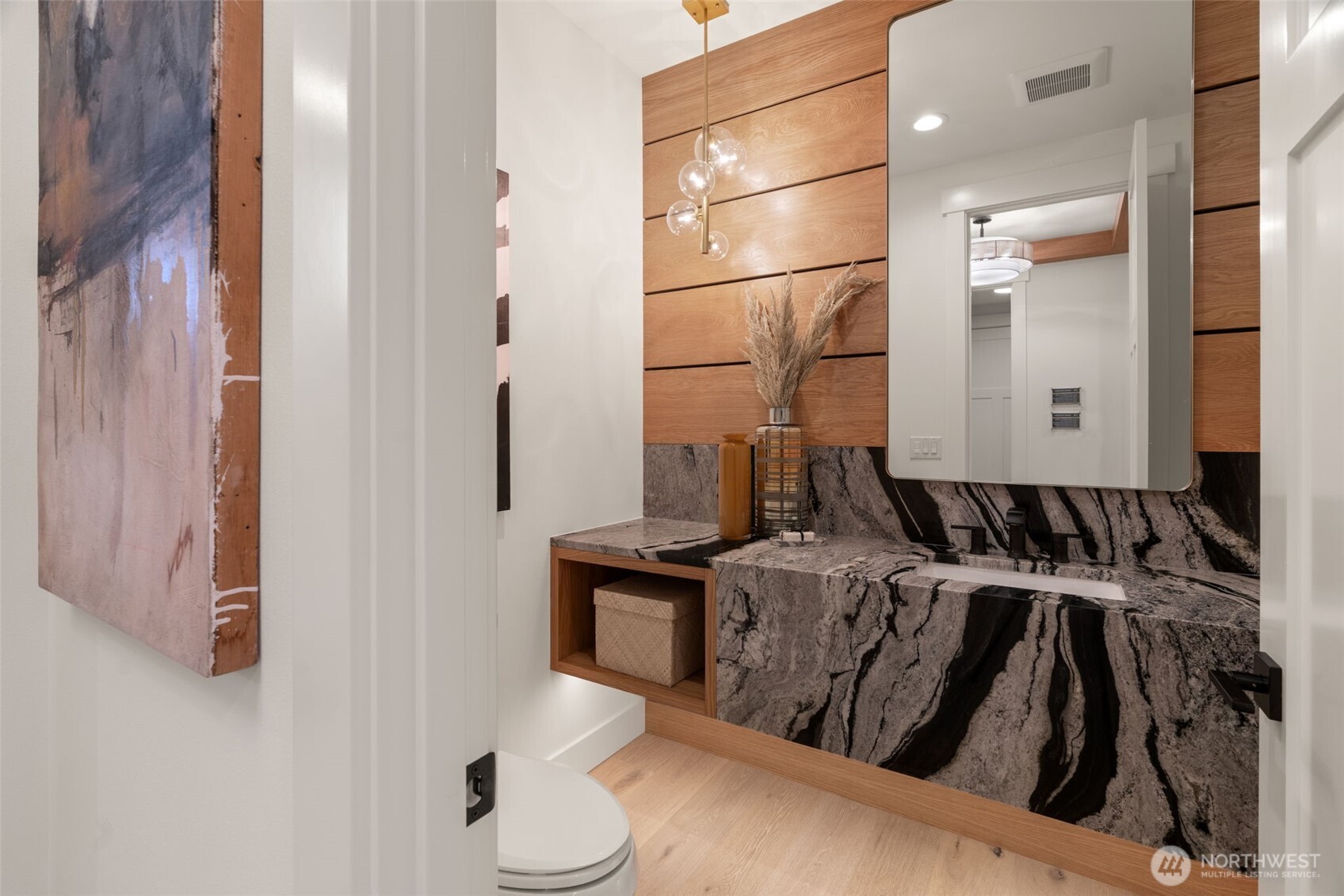 15327 SE 22nd Street , Bellevue, WA 98008