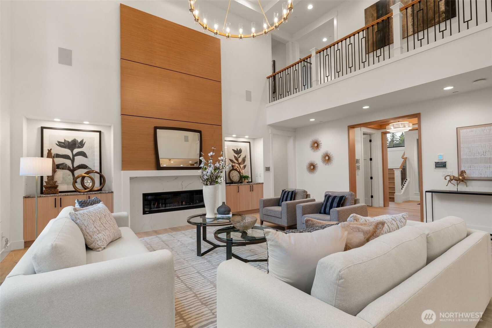 15327 SE 22nd Street , Bellevue, WA 98008