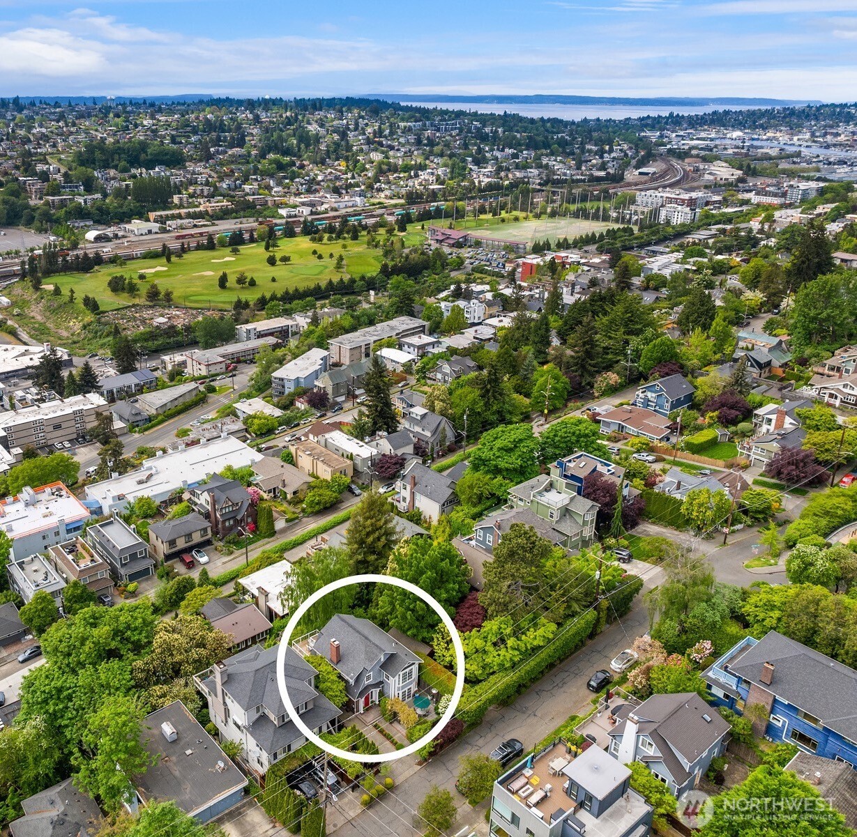 2403 11th Avenue W, Seattle, WA 98119-2501