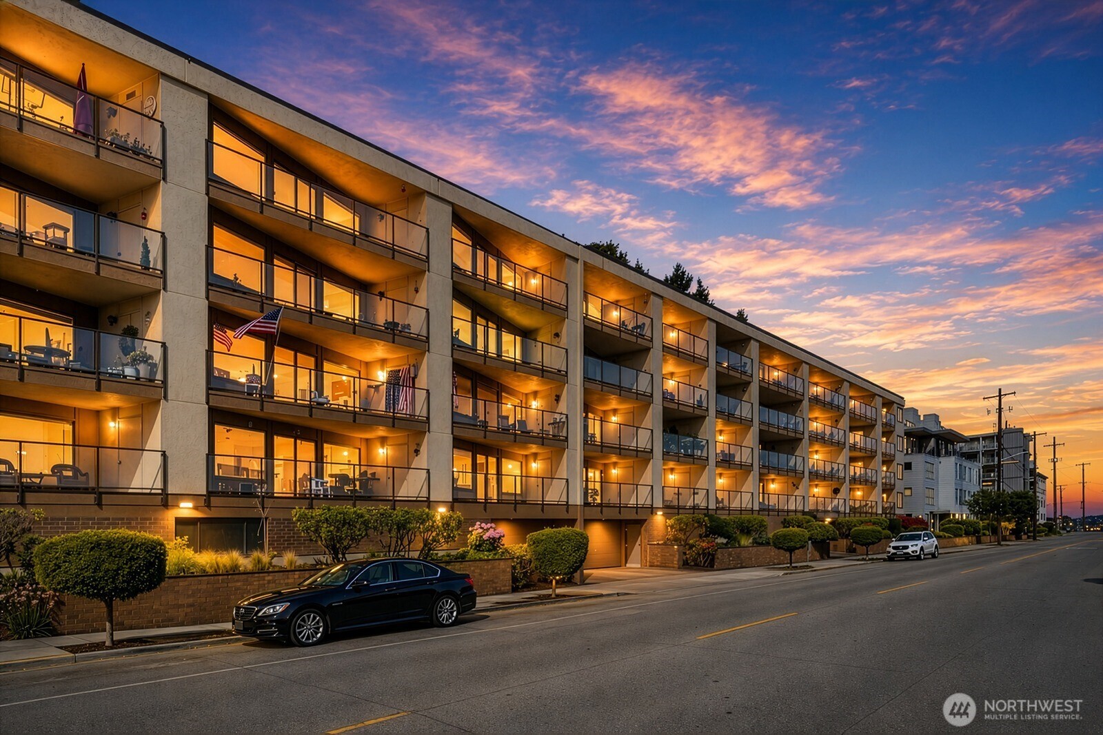 1221 Harbor Avenue SW #105, Seattle, WA 98116-1745