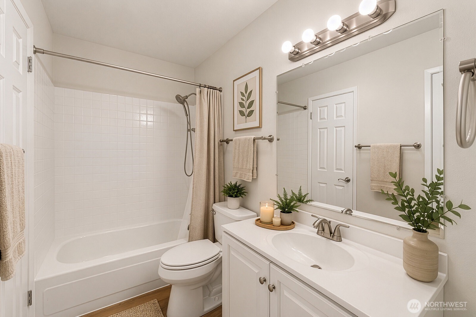 1221 Harbor Avenue SW #105, Seattle, WA 98116-1745