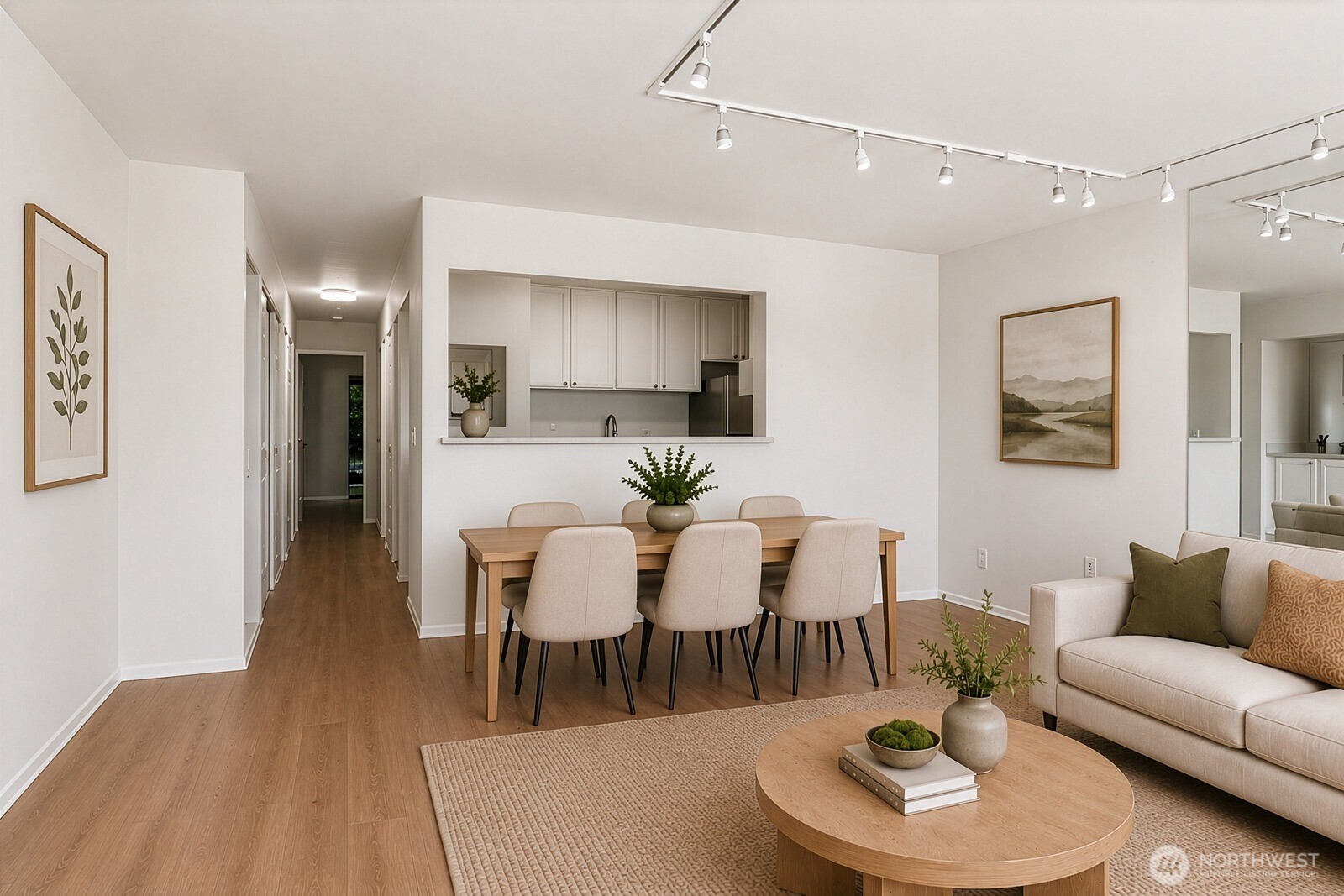 1221 Harbor Avenue SW #105, Seattle, WA 98116-1745