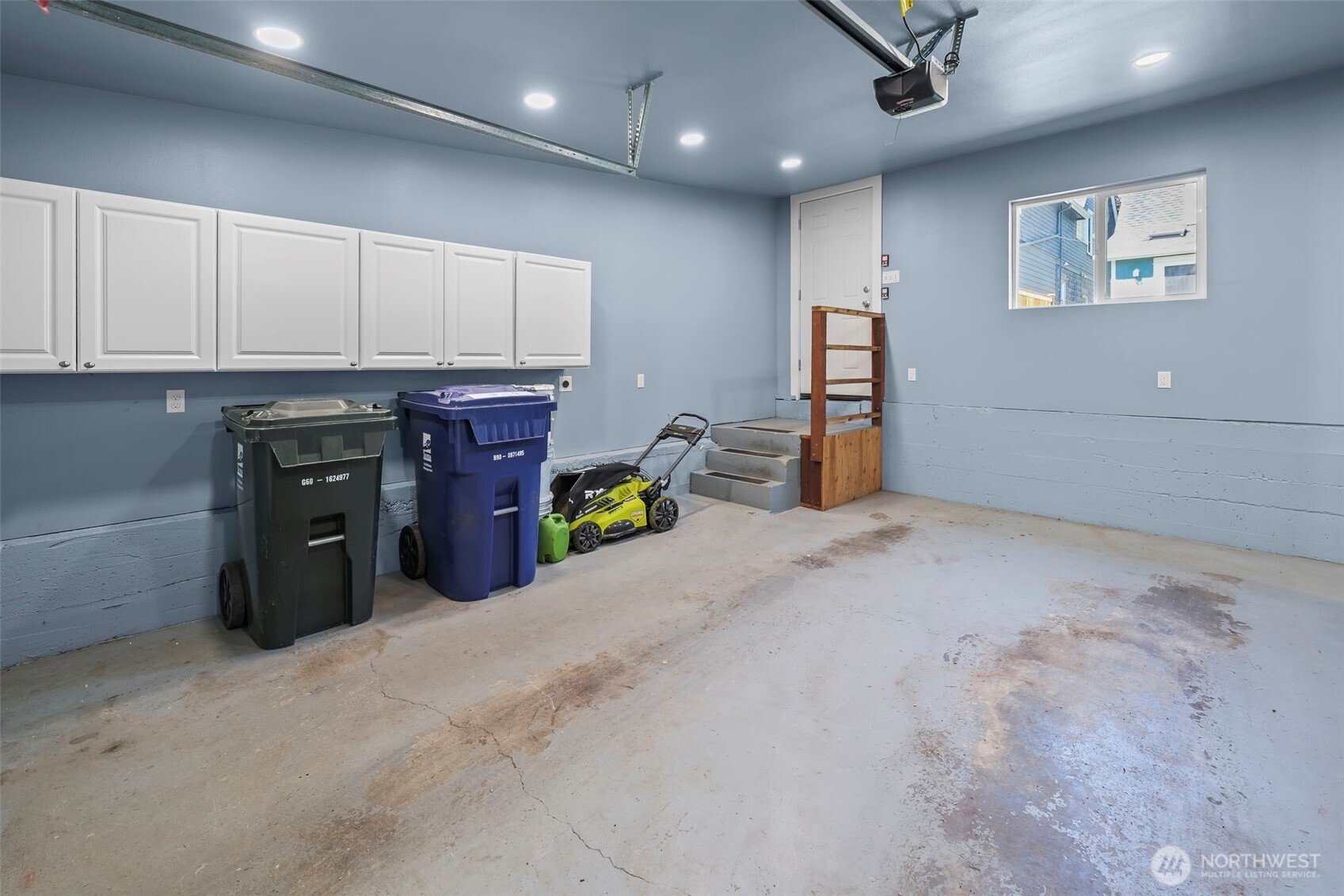 210 N Yakima Avenue , Tacoma, WA 98403
