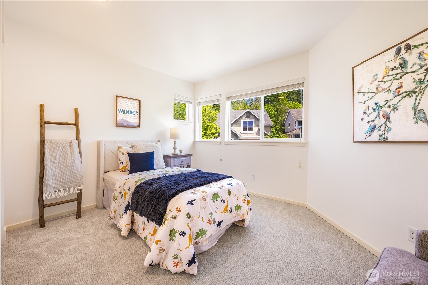 2055 Larchmount Drive NE, Issaquah, WA 98029